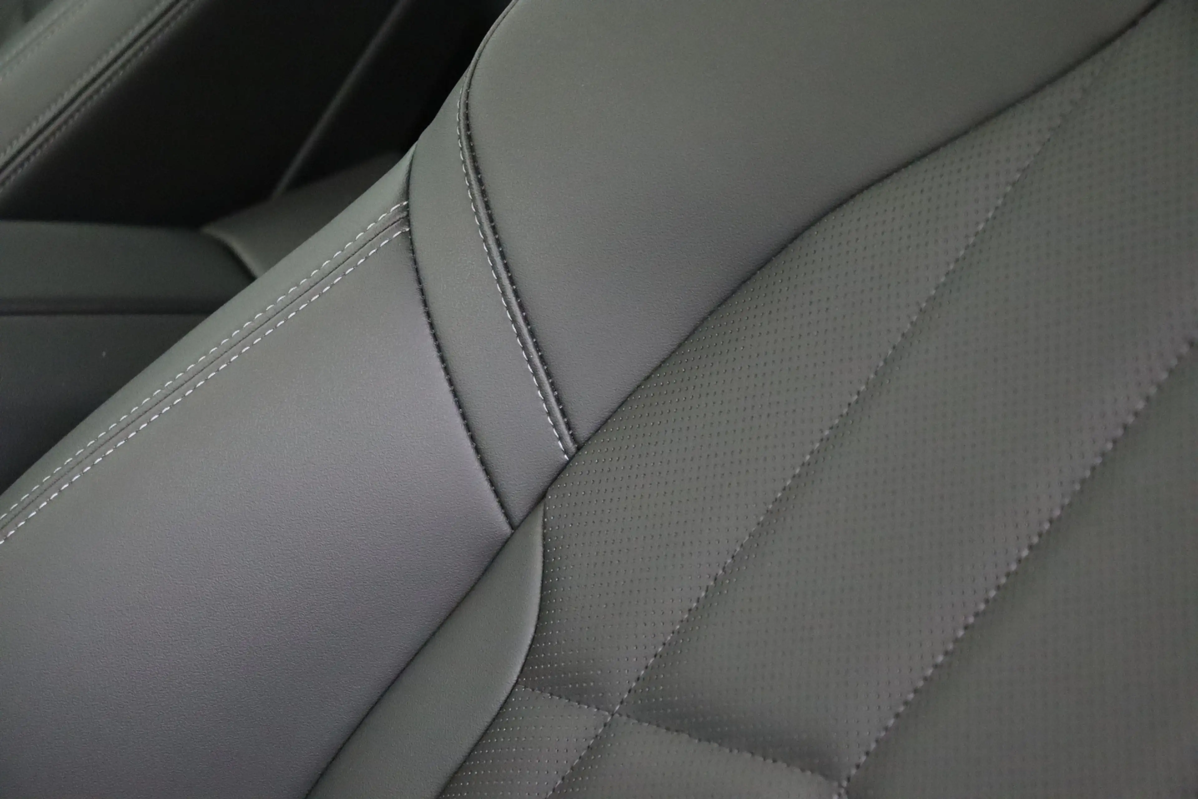BMW i5 eDrive40 M Sport / Stoelverwarming / Achteruitrijc — photo 9