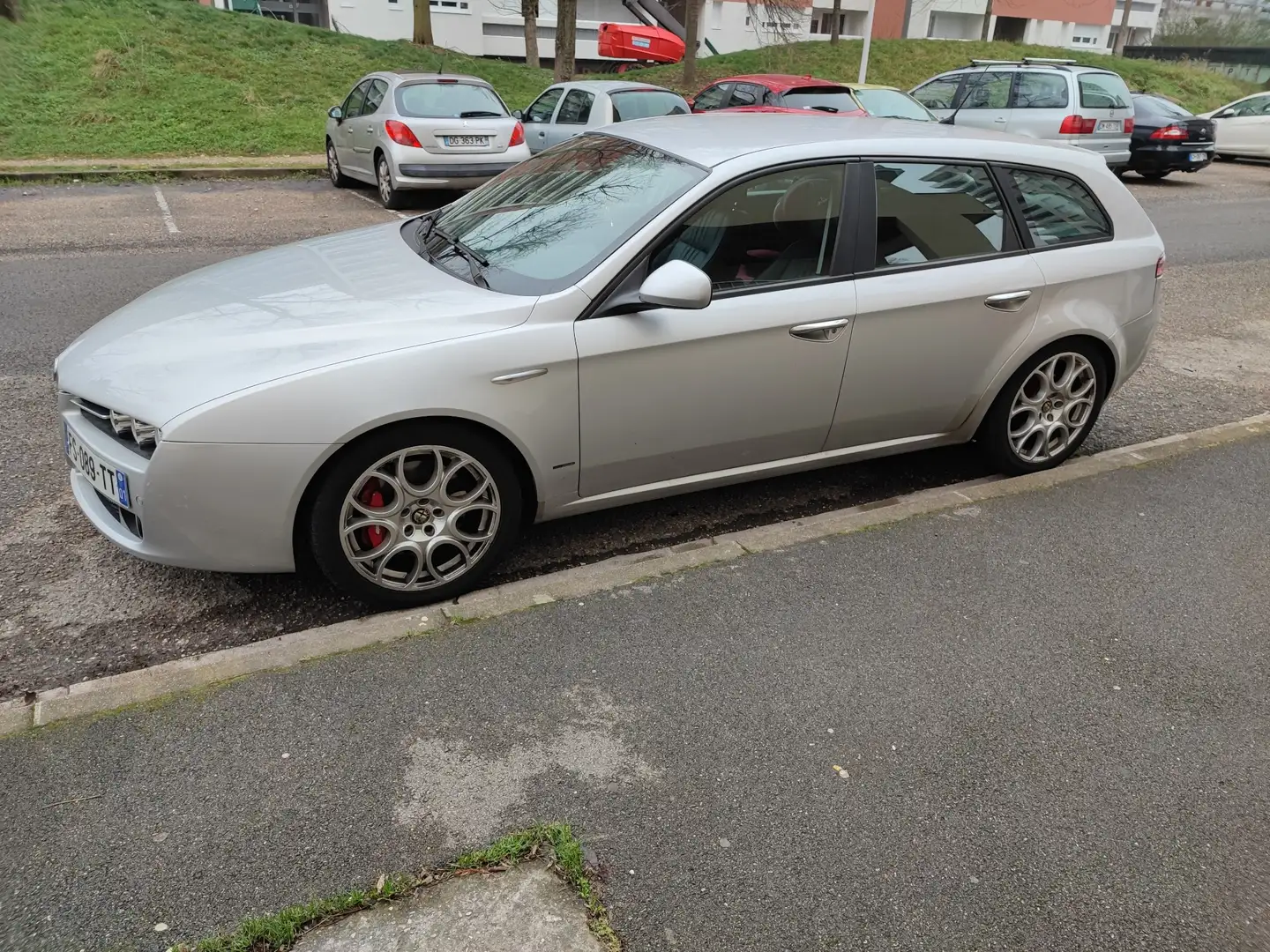 Alfa Romeo 159 2.4 JTDm Distinctive - 1