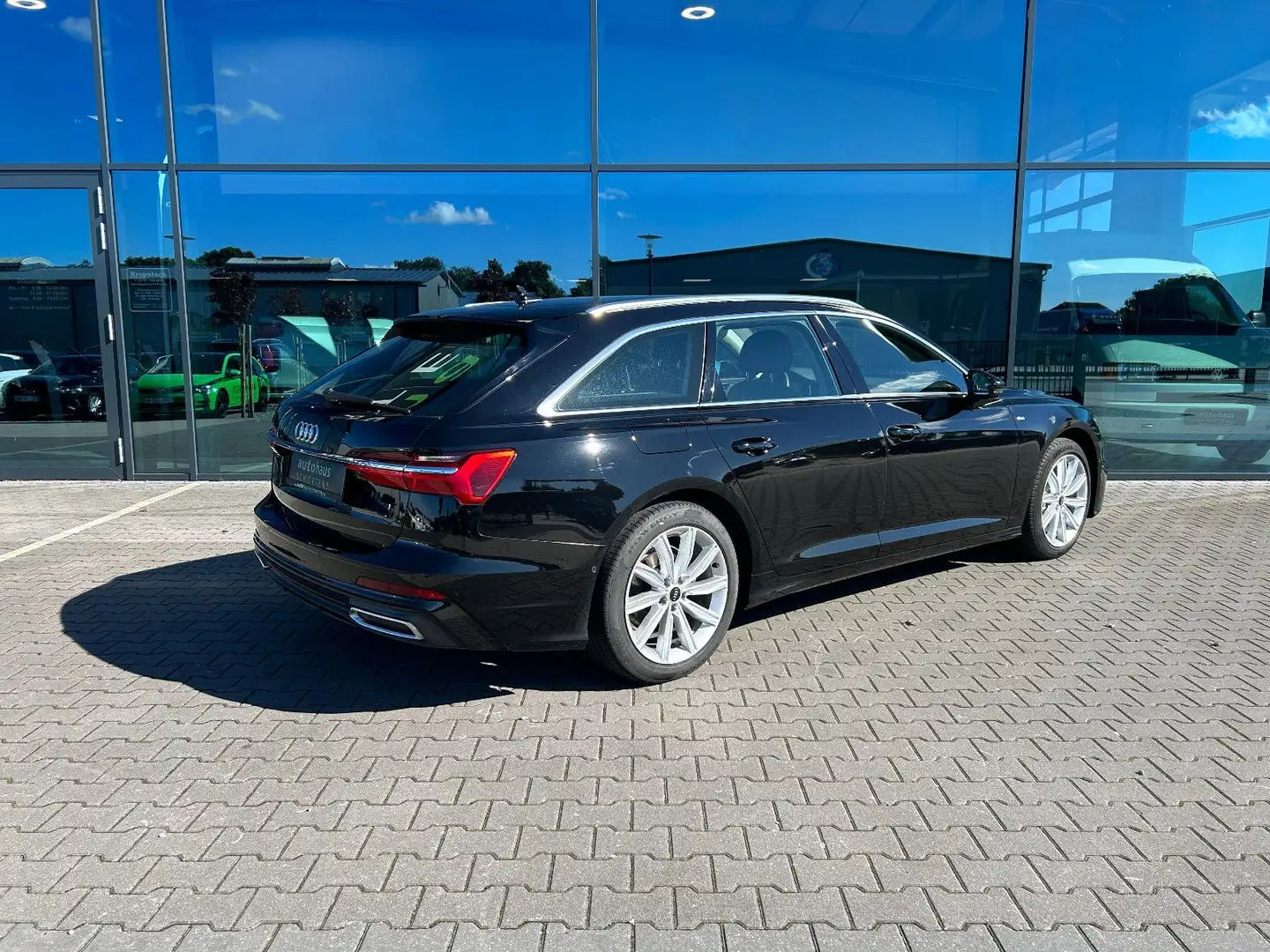 Audi A6 Avant 40 TDI S-Line ACC LED AHK Kamera 19" Noir - 2
