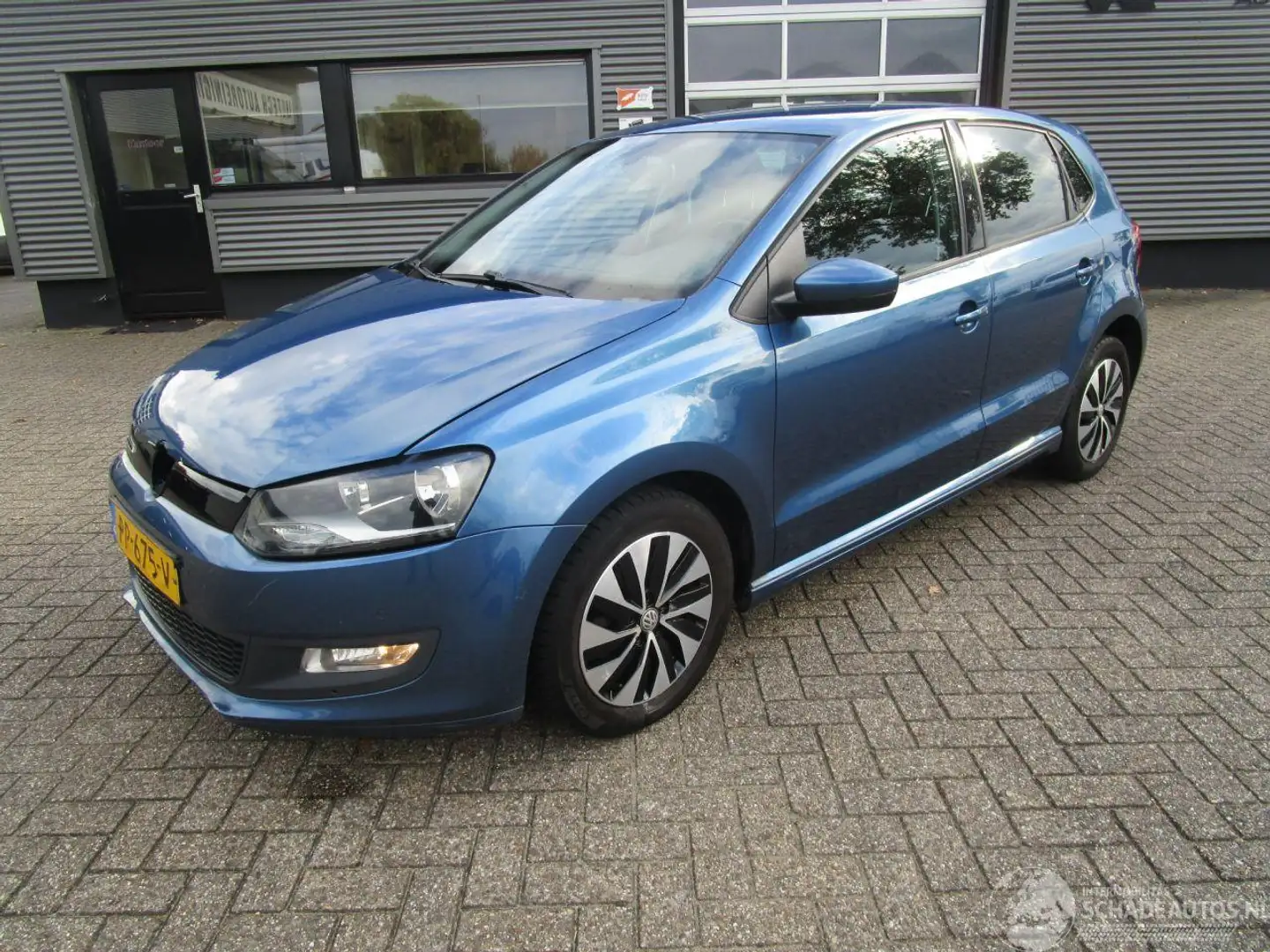 Volkswagen Polo 1.0 BlueMOTION Edition 5drs Blauw - 1