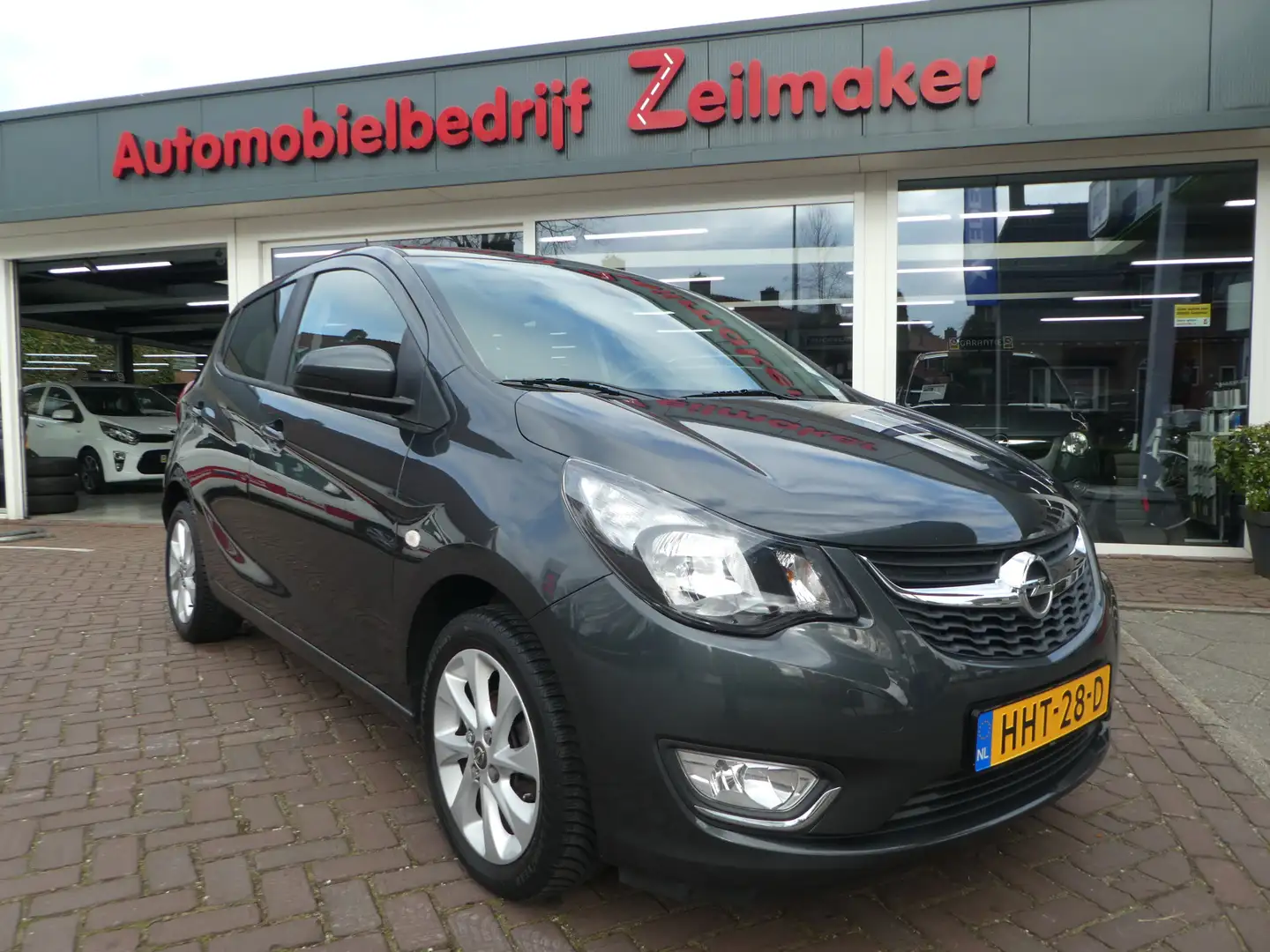 Opel Karl 1.0 ecoFLEX Innovation Automaat, Clima, Half leder Grijs - 1