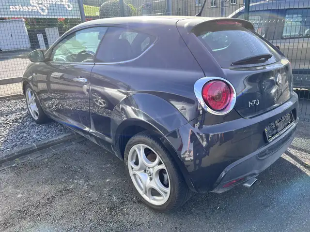 Alfa Romeo Mito view 2