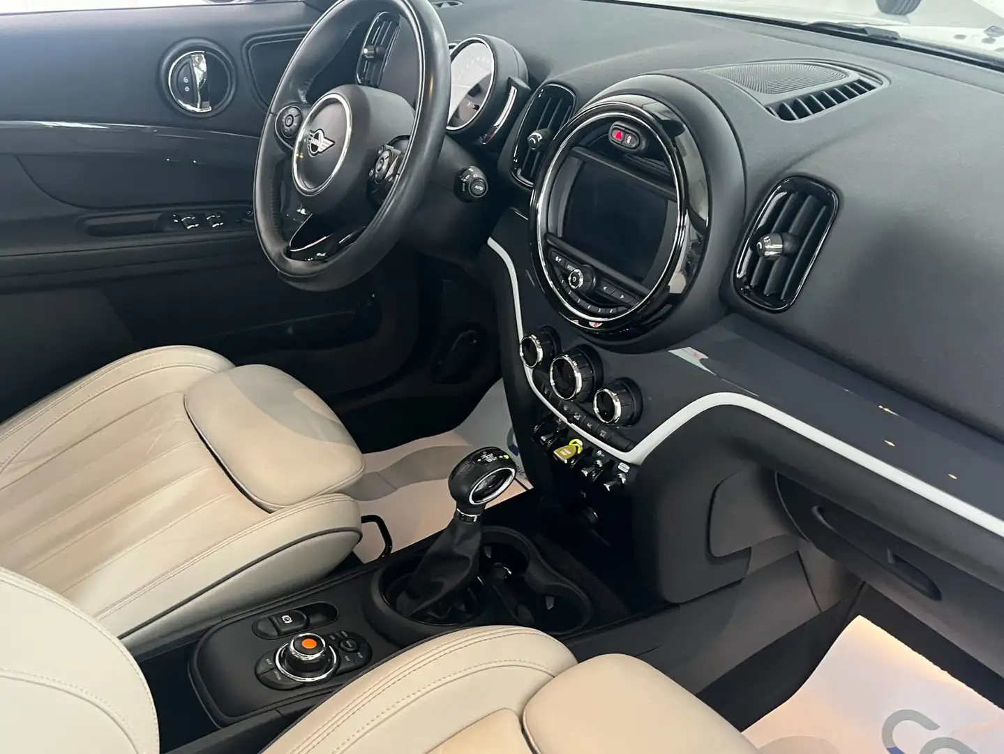 MINI Cooper Countryman S E ALL4 Beige - 2