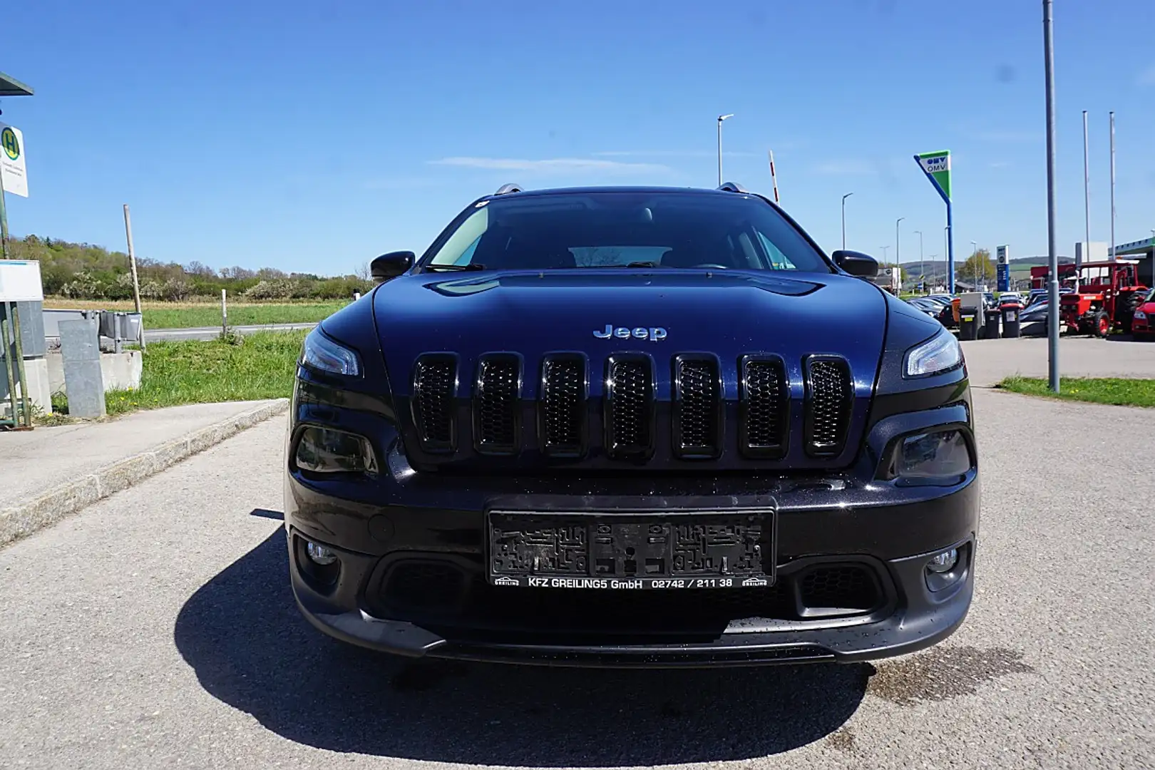 Jeep Cherokee 2,0 MultiJet II 2WD Longitude Schwarz - 1