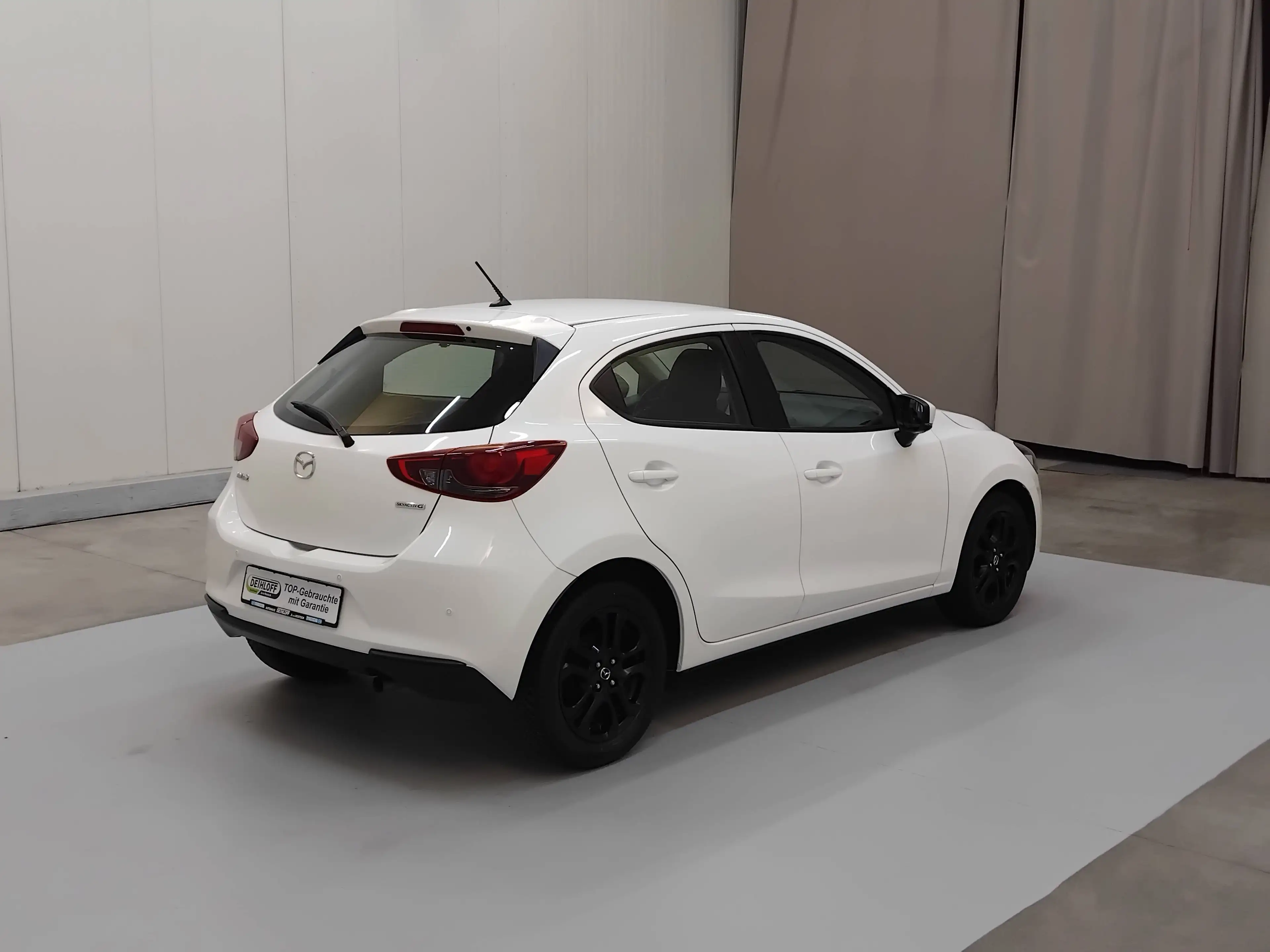 Mazda 2 SKYACTIV-G 90 6GS Ad'vantage — photo 4
