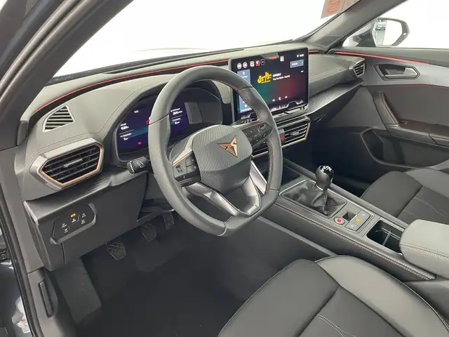 Cupra Formentor view 8