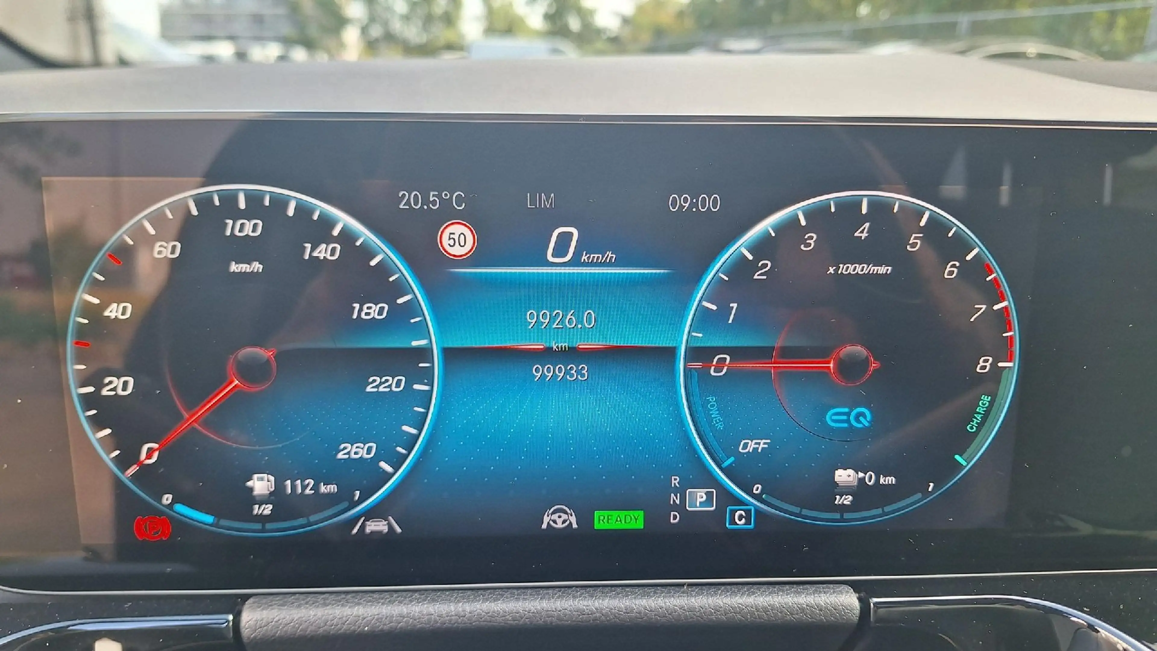 Mercedes-Benz G GLA 250e LED AHK Pano ACC Kamera Sound — photo 8
