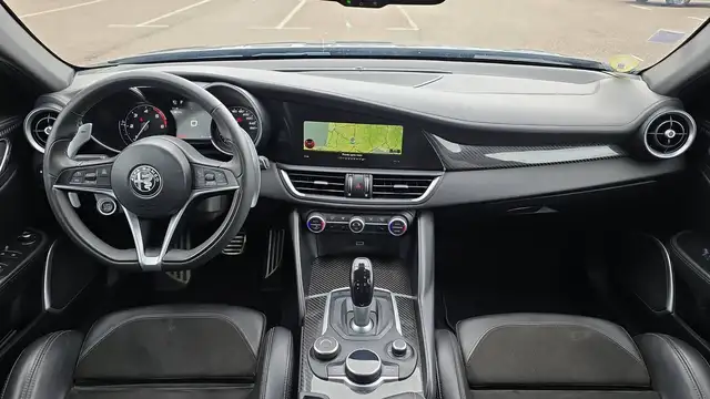 Alfa Romeo Giulia view 11