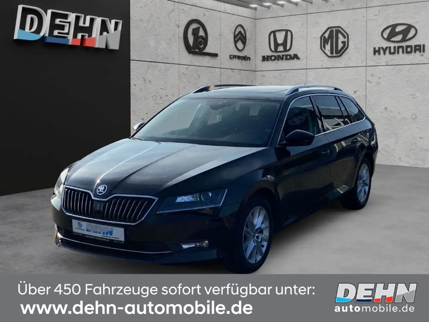 Skoda Superb Combi 2.0 TDI Style 4x4 ACC AHK Pano Kamera Schwarz - 2