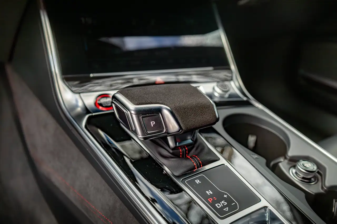 Audi RS6 снимка Audi RS6