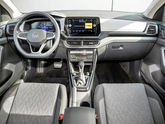 Volkswagen T-Cross view 5