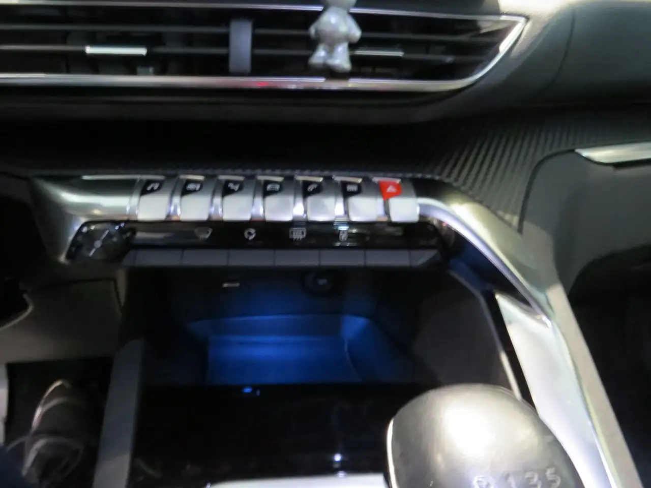 Peugeot 3008 3008 1.2 PureTech Allure Pack 22