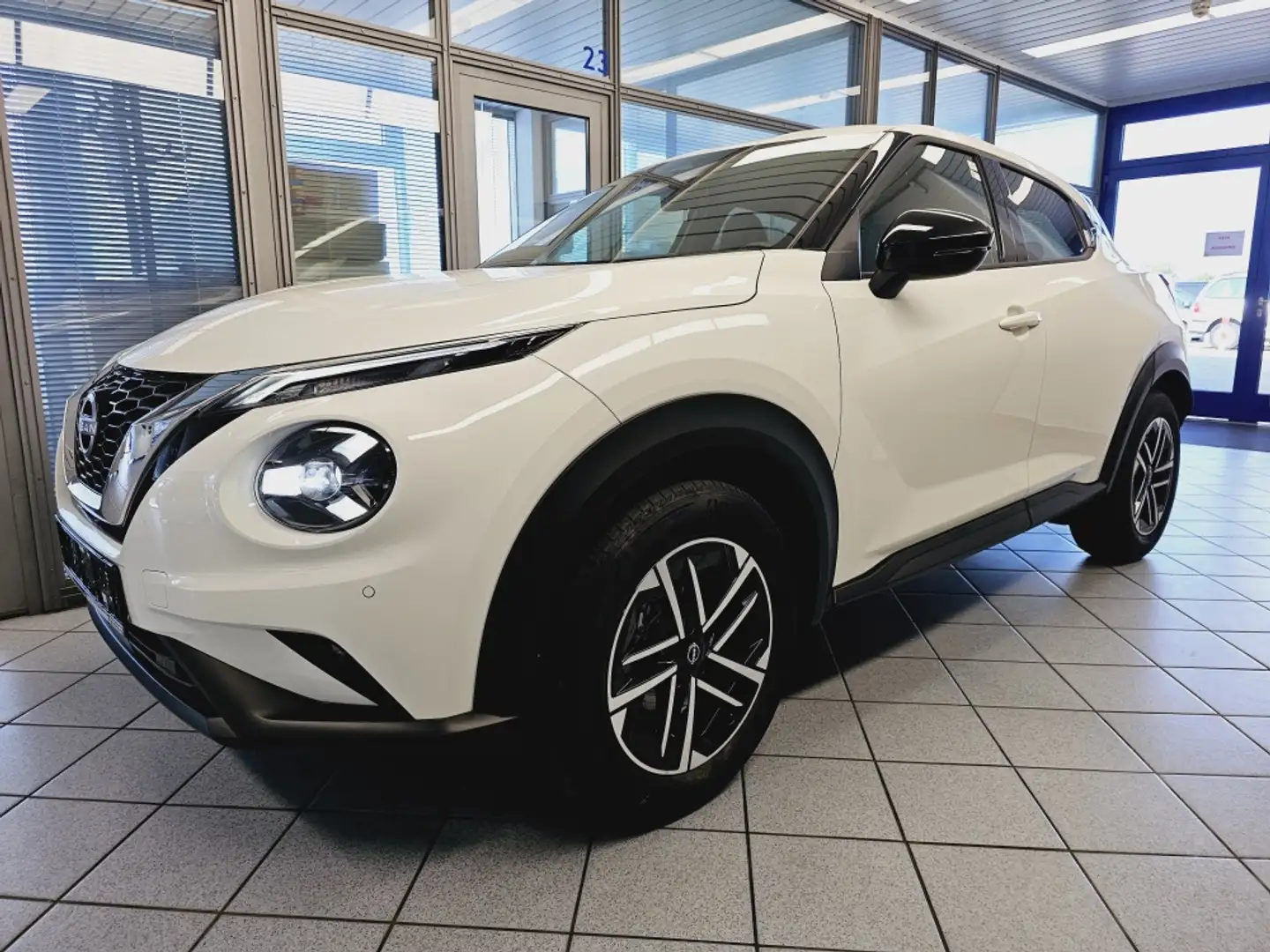 Nissan Juke N-Connecta Facelift,Climatr.,Navi,Sitzhzg. Blanc - 2