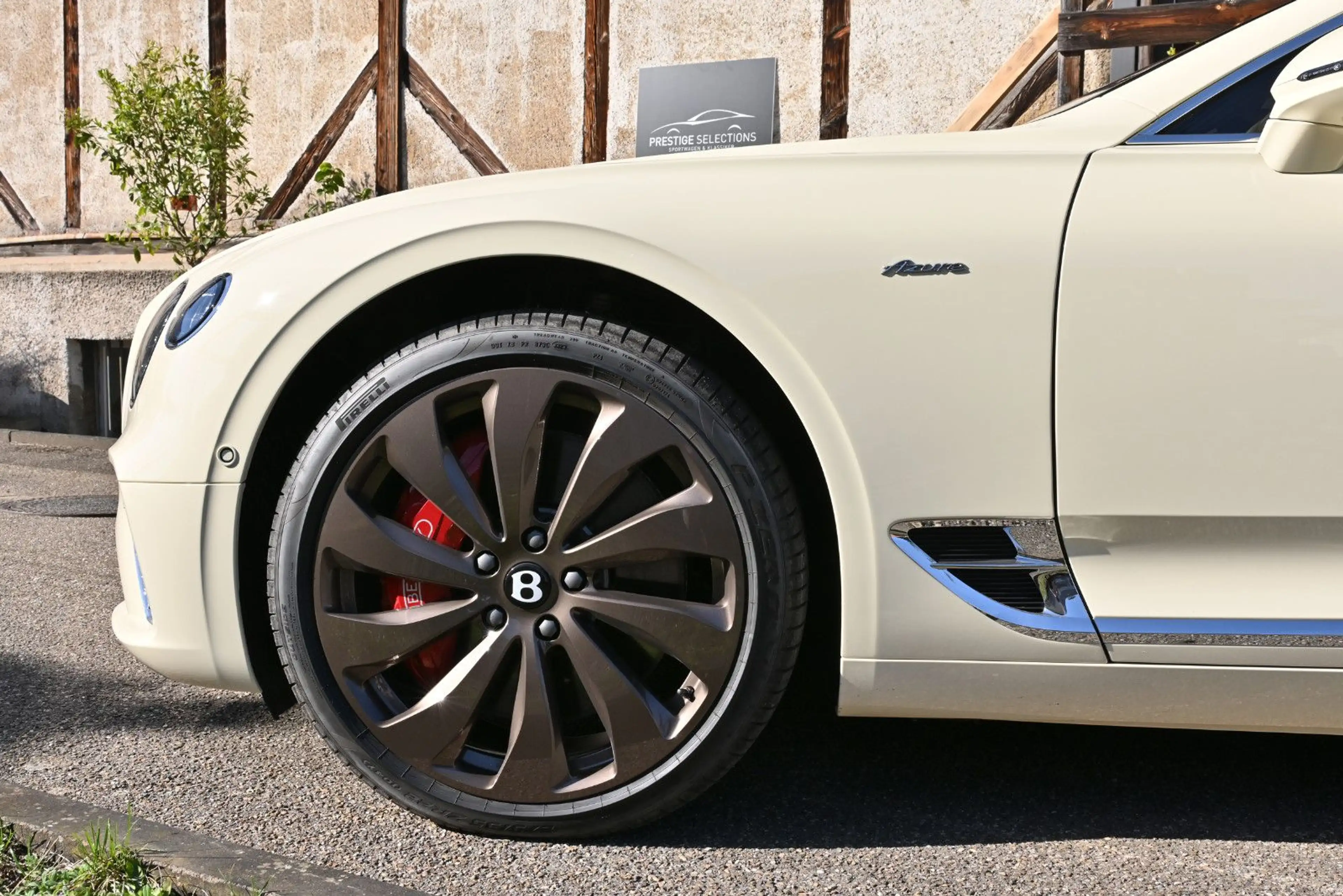 Bentley Continental GTC GTC V8 Azure/Voll!Neuwagen mit TZ!Einzelstück! — photo 4