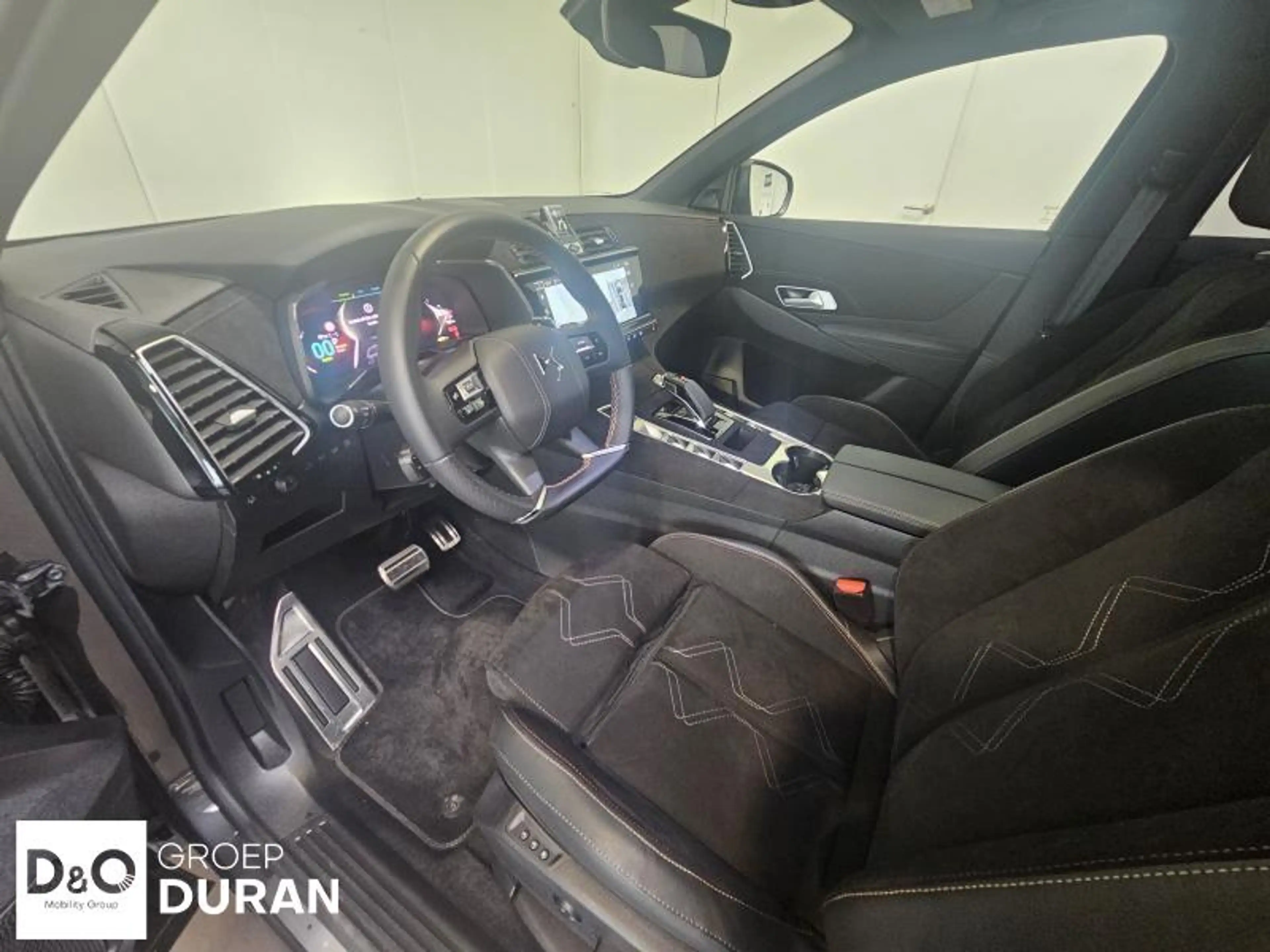 DS Automobiles DS 7 Crossback Pallas E-TENSE 1.6 Hybrid — photo 13