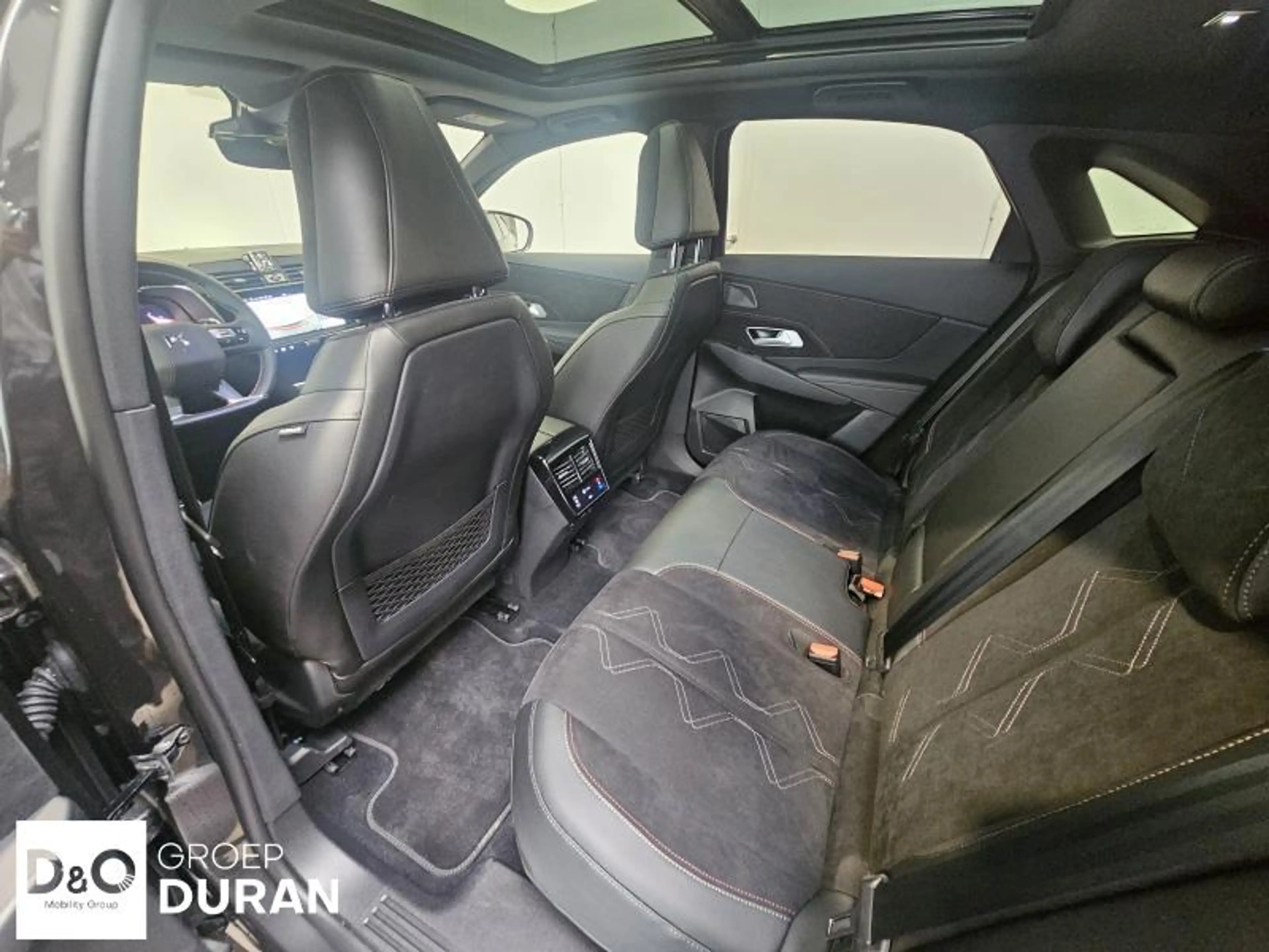 DS Automobiles DS 7 Crossback Pallas E-TENSE 1.6 Hybrid — photo 6