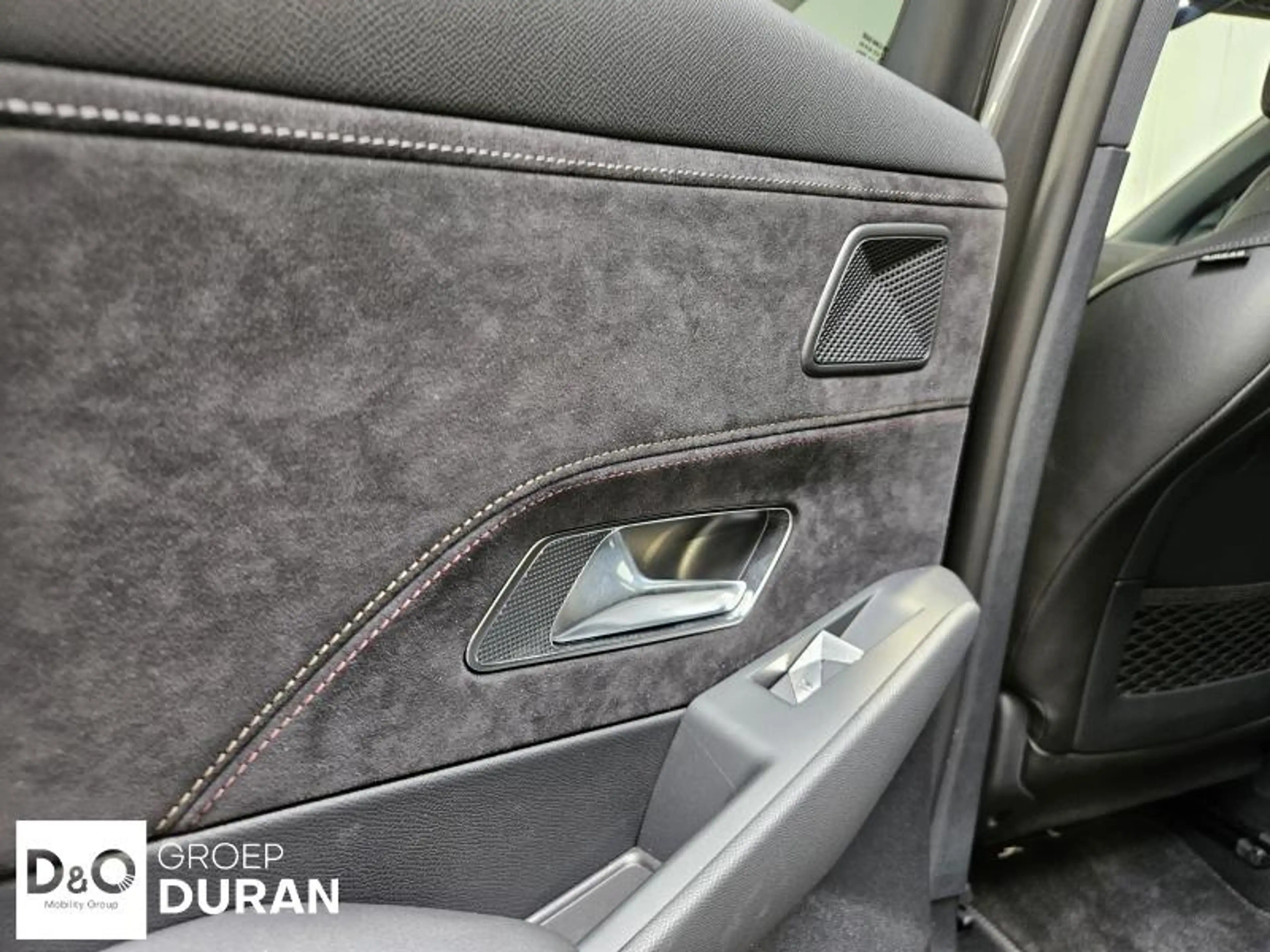 DS Automobiles DS 7 Crossback Pallas E-TENSE 1.6 Hybrid — photo 11