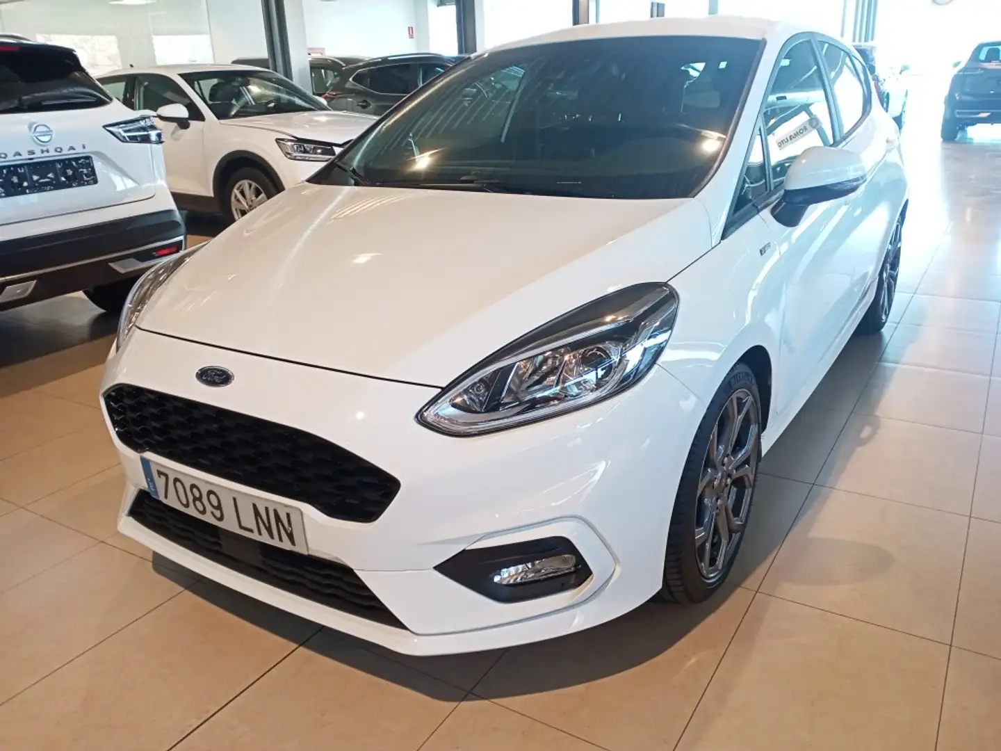 Ford Fiesta 1.0 ECOBOOST 70KW ST-LINE S/S 95 5P Weiß - 1