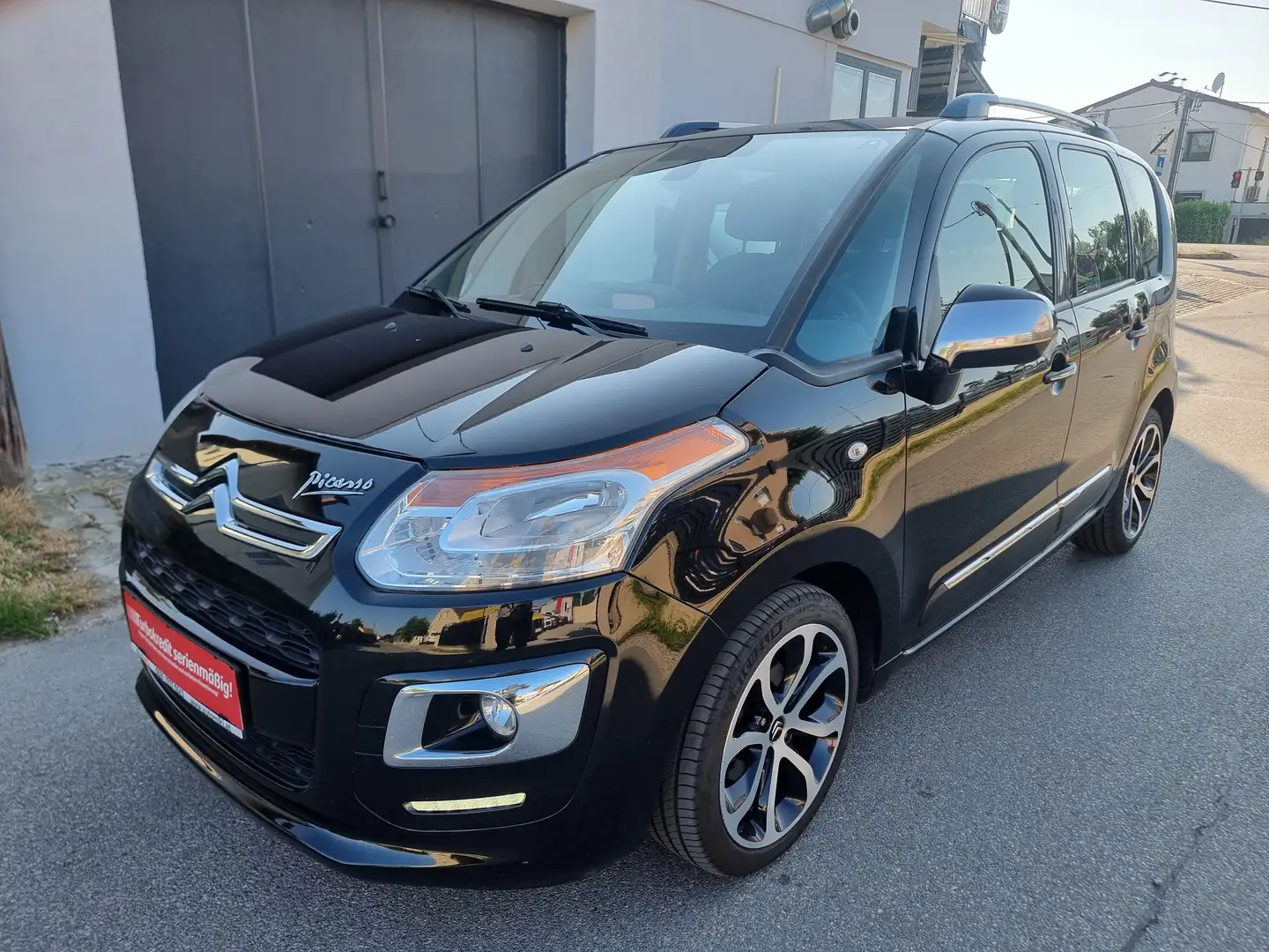Citroen C3 Picasso 1,4 Benzin VTi 95 Noir - 1