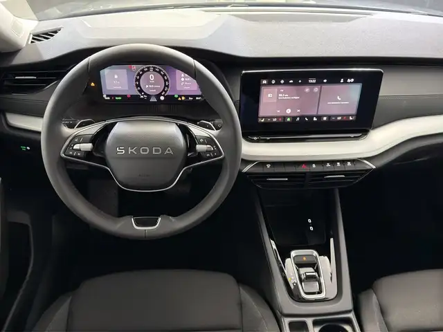 Skoda Octavia view 7