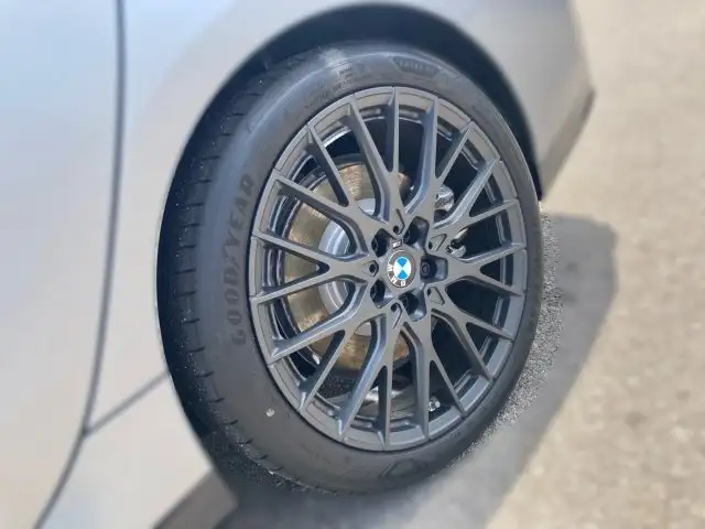 BMW M2 35 xDrive Gran Coupe Ansicht 5