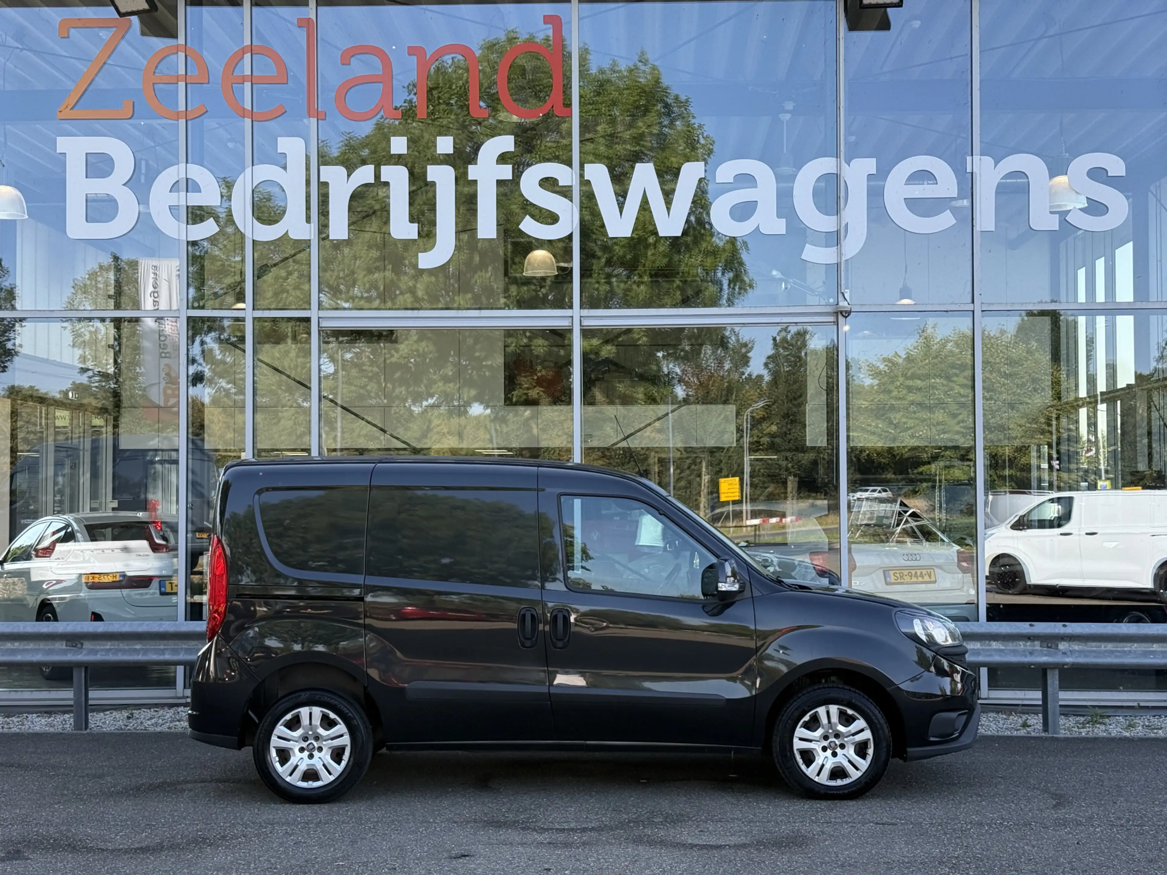 Fiat Doblo Cargo 1.3 MJ L1H1 SX | Navi | Cruisec. | PDC | Air — photo 5