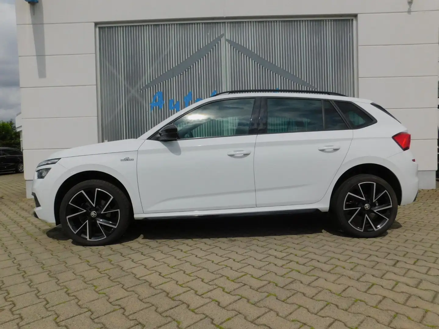 Skoda Kamiq 1.0 TSI Monte Carlo Sound/LED/NAVI/Panoram Weiß - 2