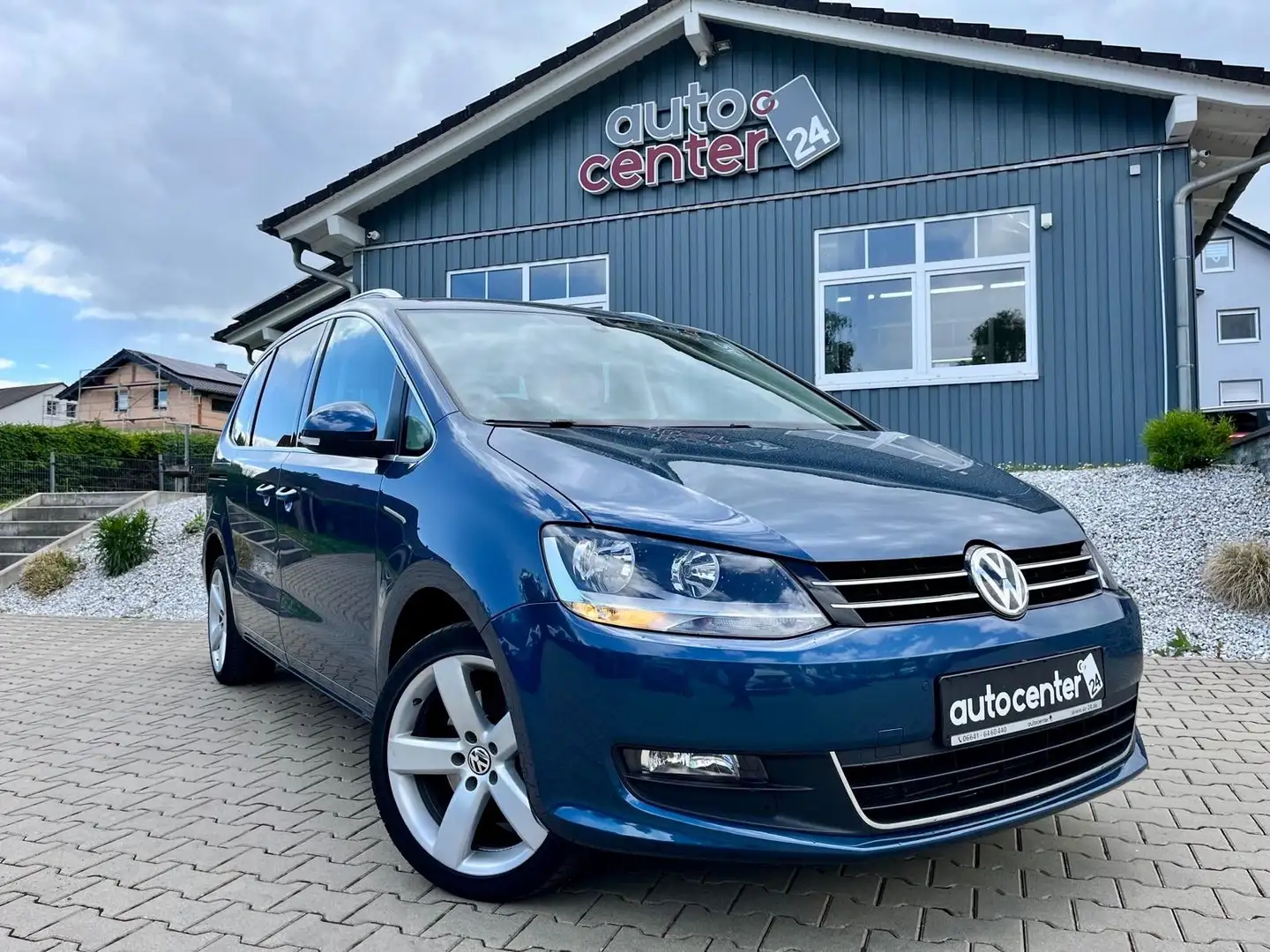 Volkswagen Sharan 2.0 TDI Allstar°7 Sitzer°ALU°Navi°Kamera° Bleu - 1