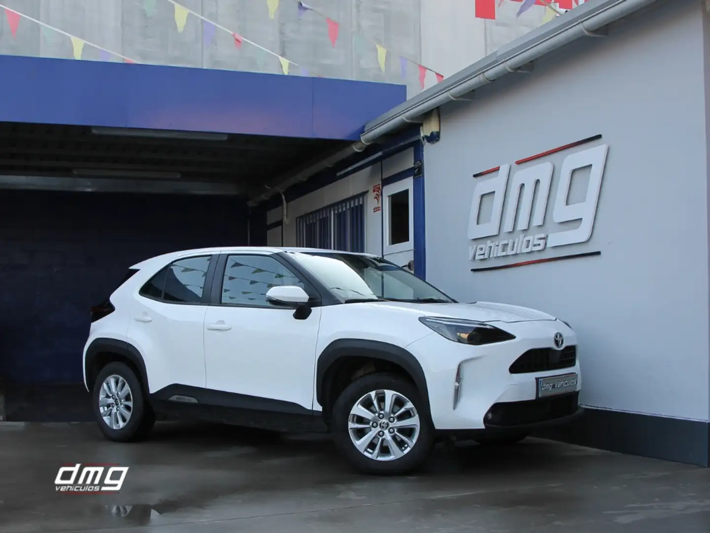 Toyota Yaris Cross 120H Active Tech Blanco - 1