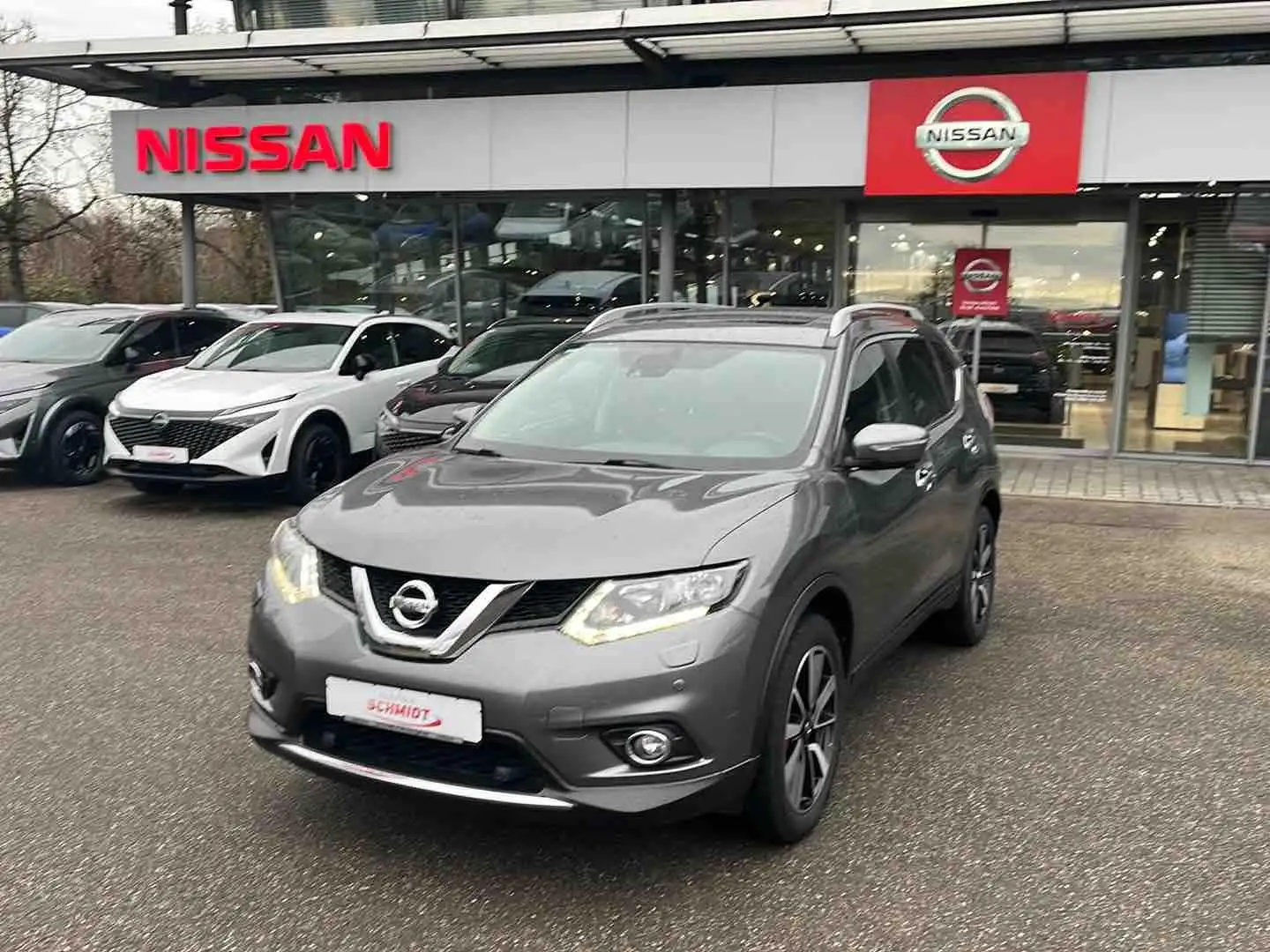 Nissan X-Trail 1.6 dCi XTronic Acenta Around-View Gri - 2