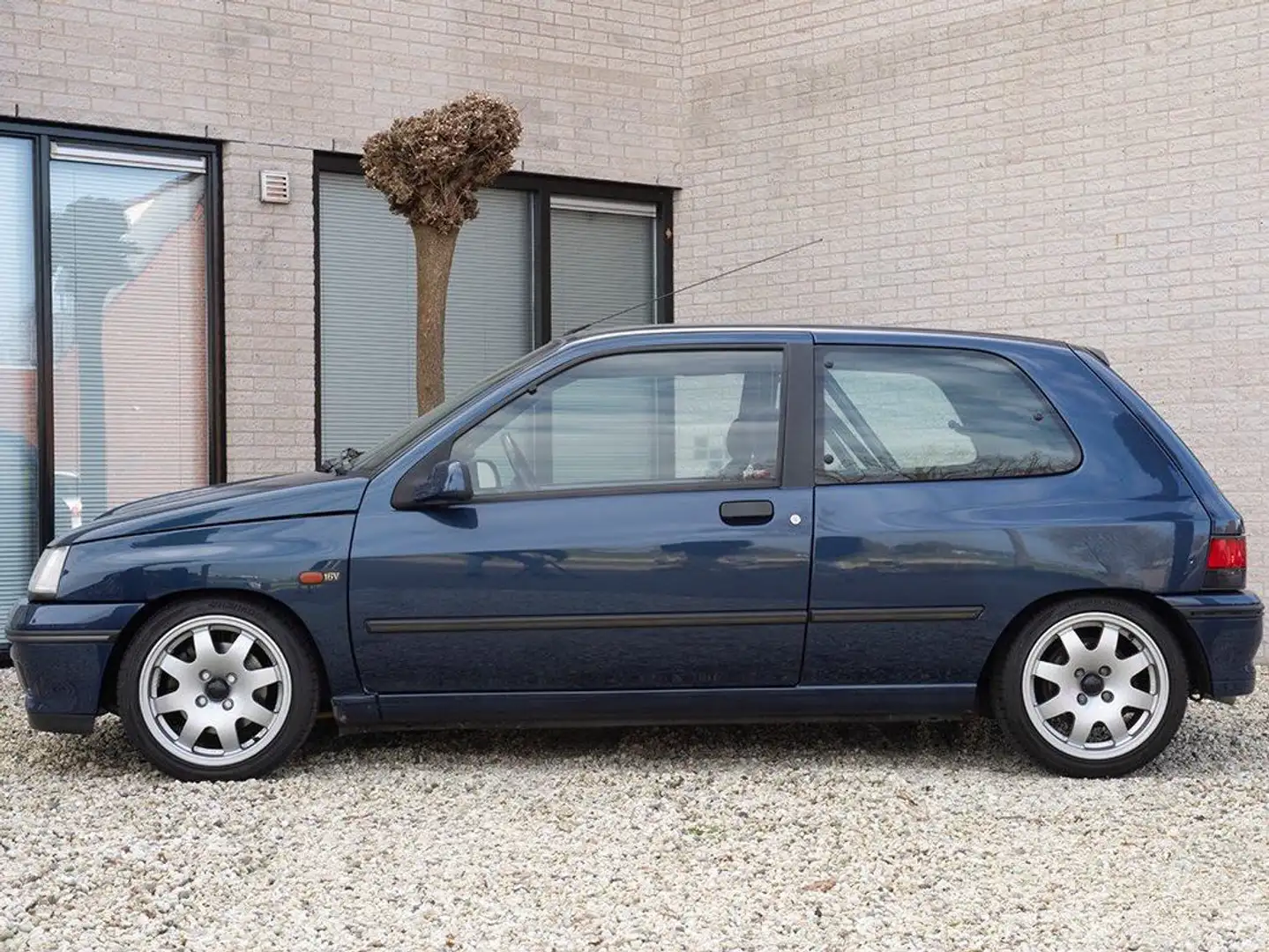 Renault Clio 1.8 16v Blauw - 1