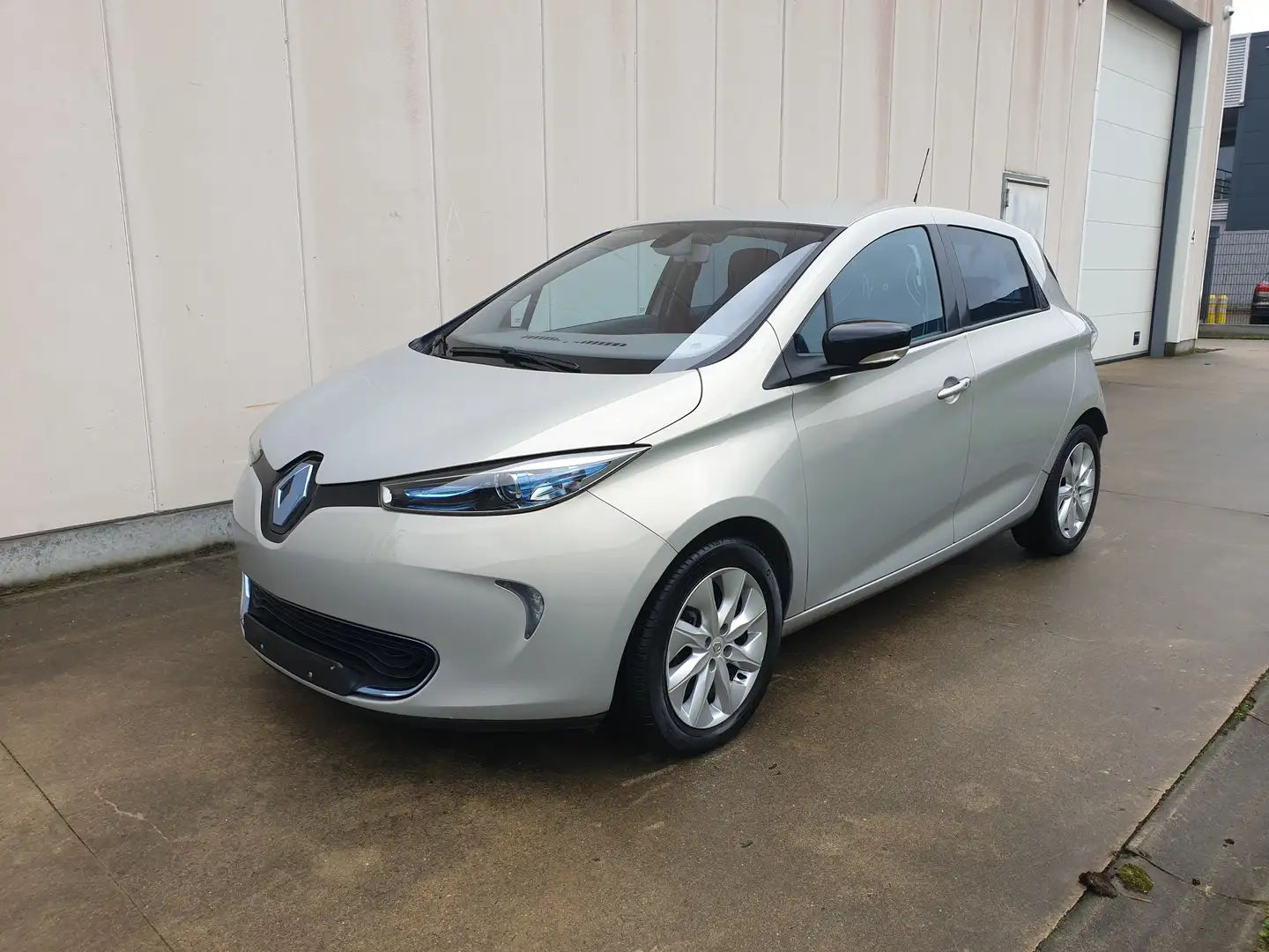 Renault ZOE OWN BATTERY - INVERTER BROKEN Grijs - 1