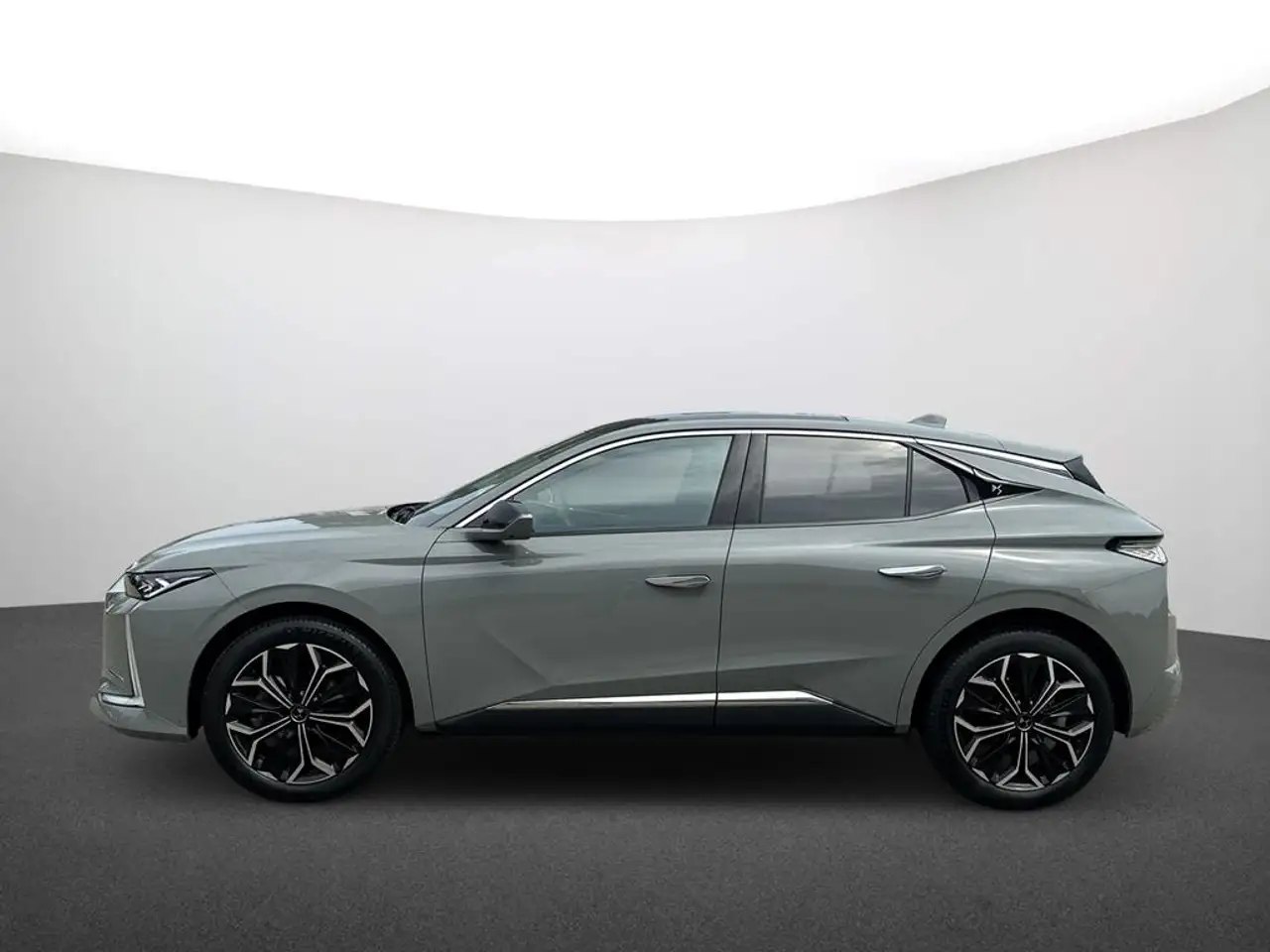 DS Automobiles DS 4 2023
