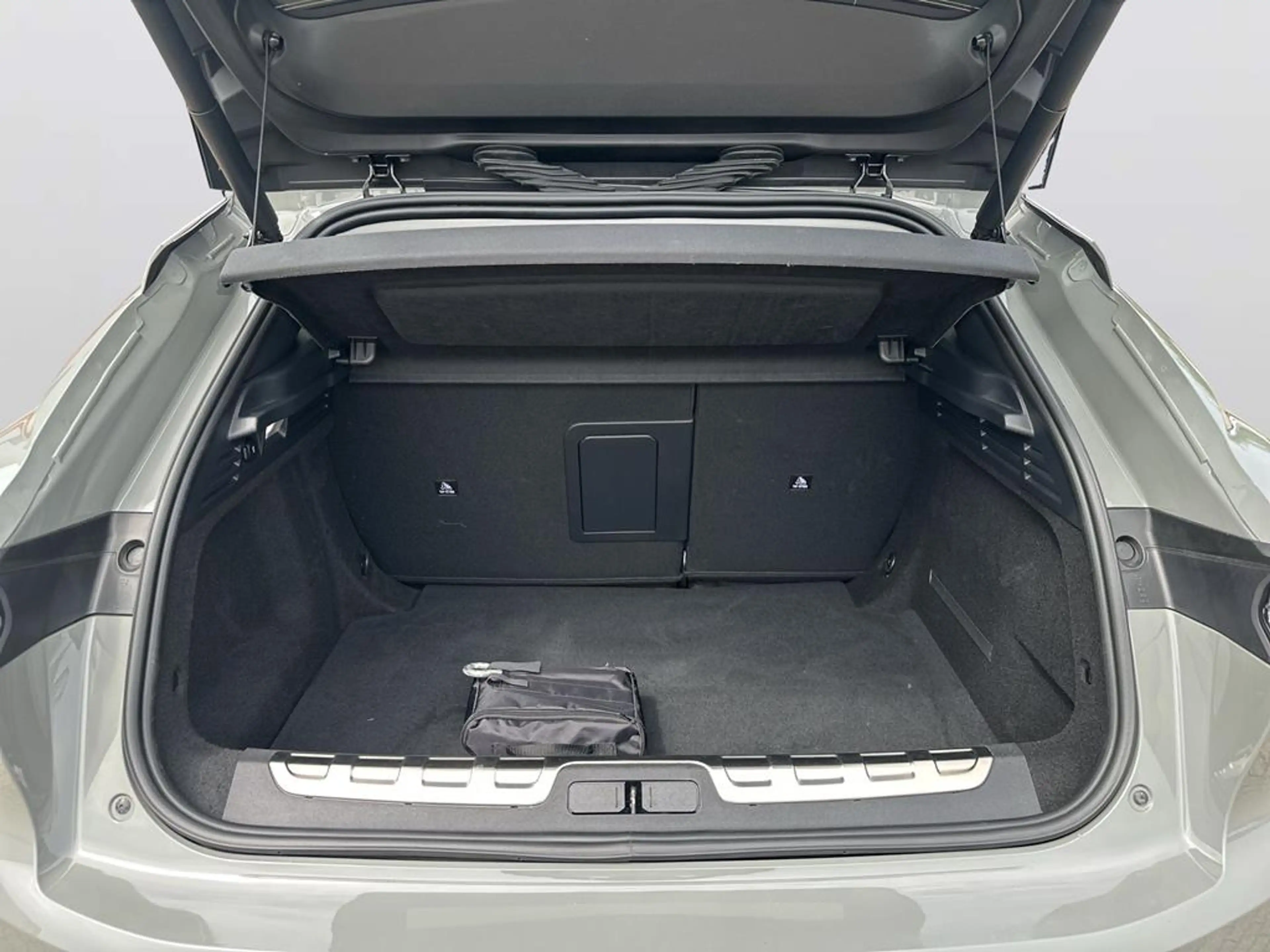 DS Automobiles DS 4 DS 4 OPERA PureTech 130 — photo 7