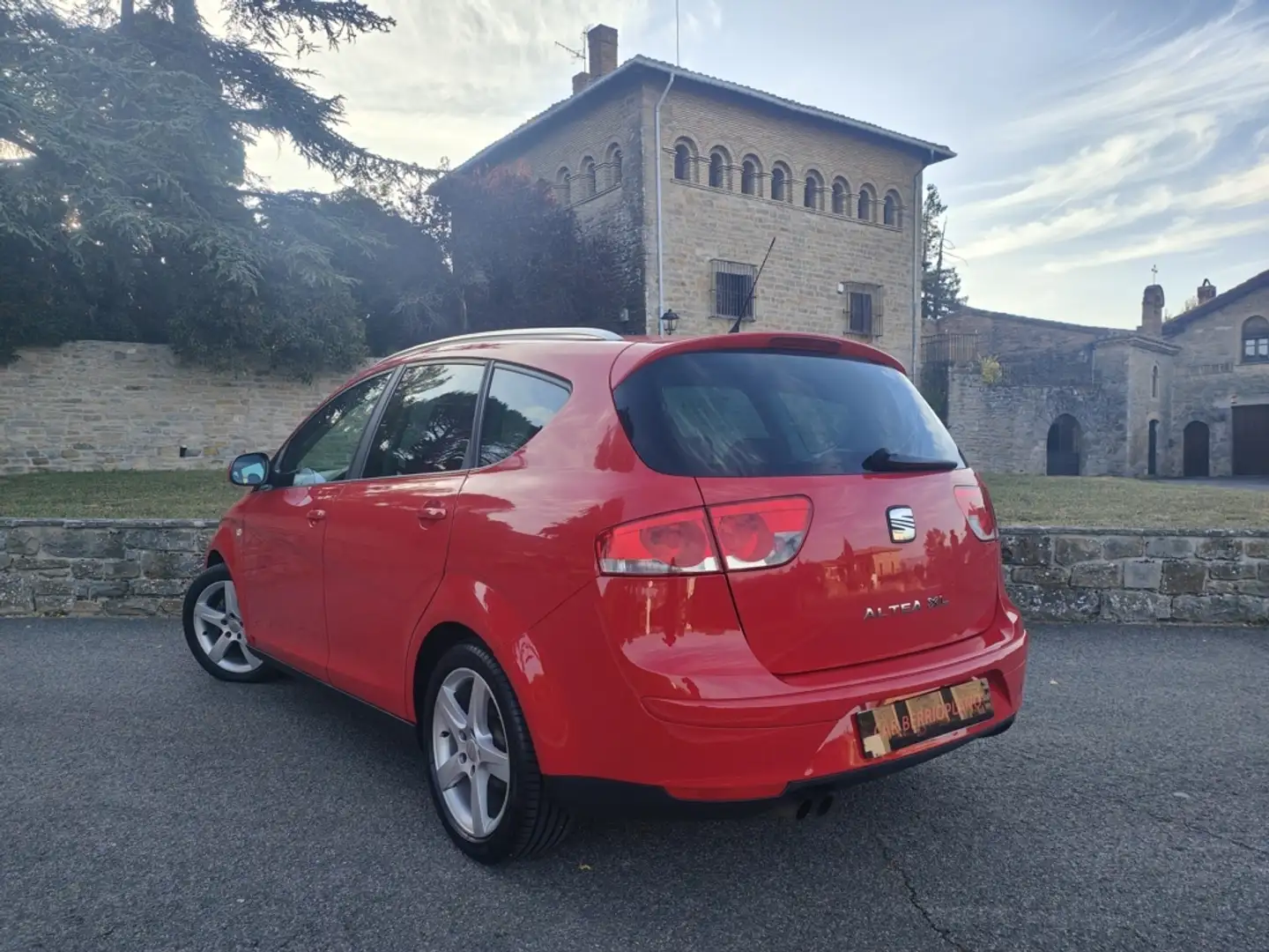 SEAT Altea XL 1.8 TSI Sport DSG Rojo - 2