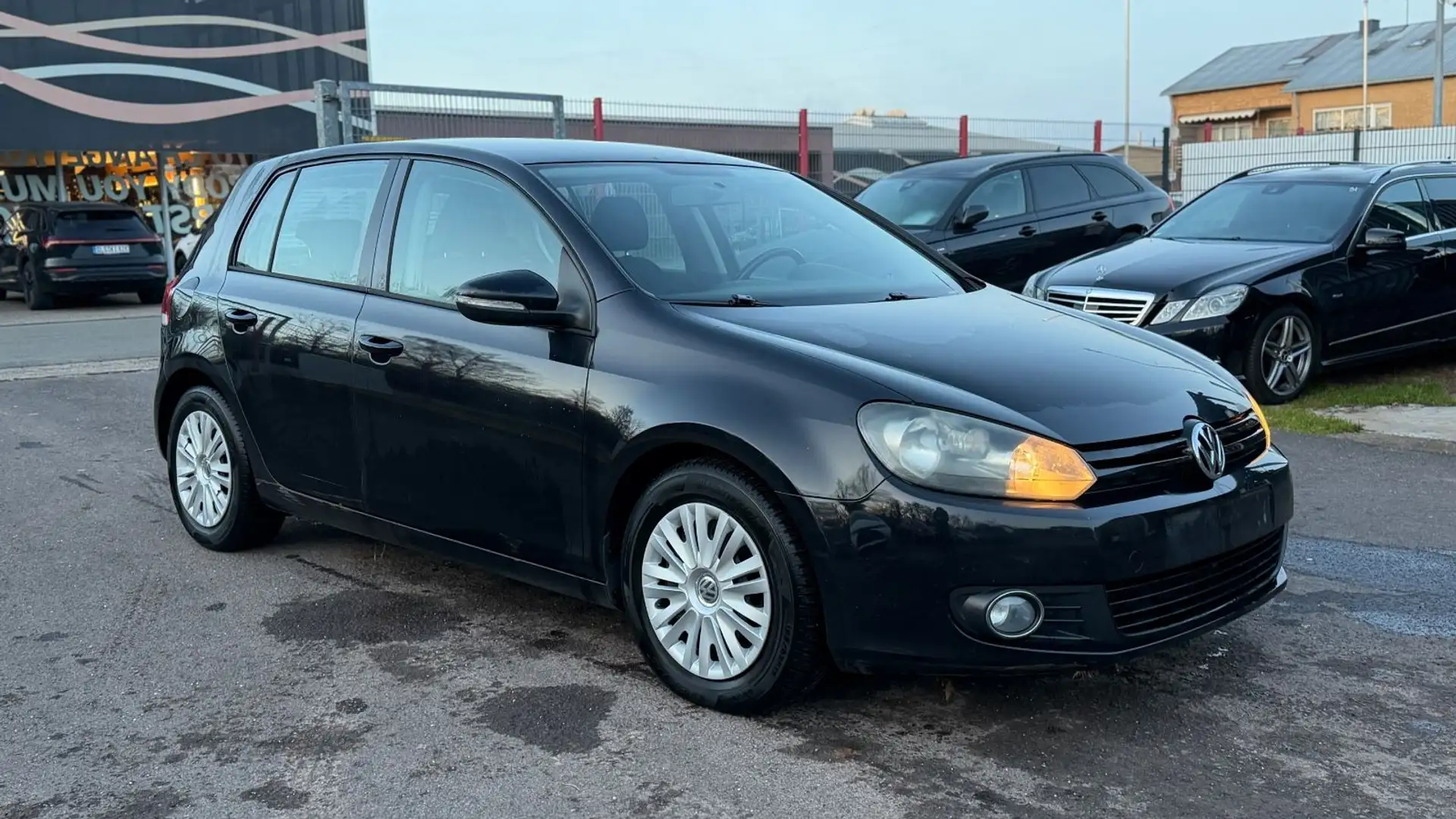 Volkswagen Golf VI 1.6 TDi Lim. BlueMotion/BMT Schwarz - 2