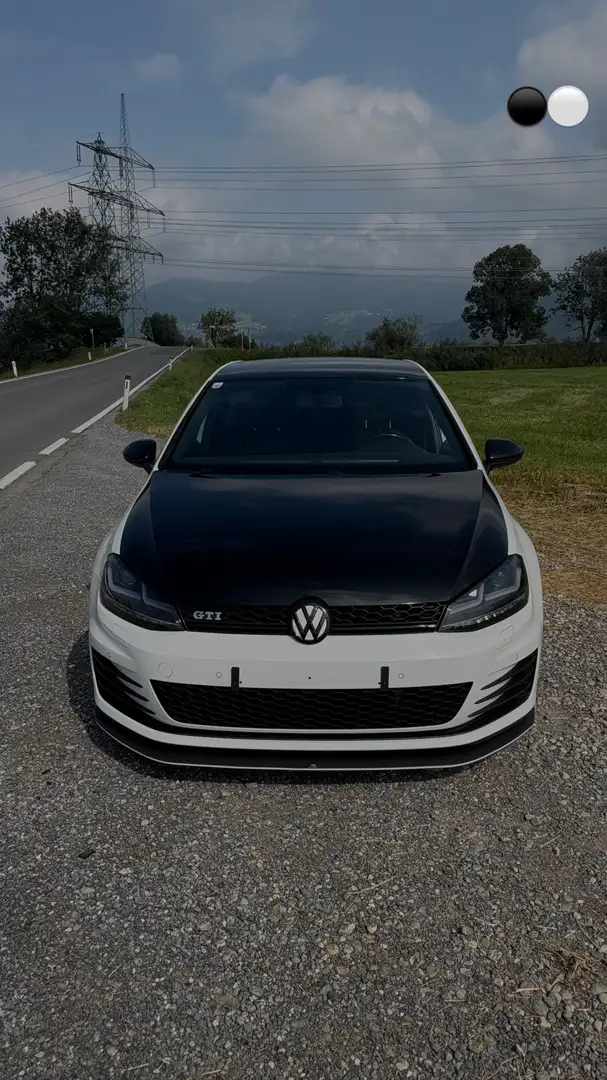 Volkswagen Golf GTI 2,0 TSI - 1