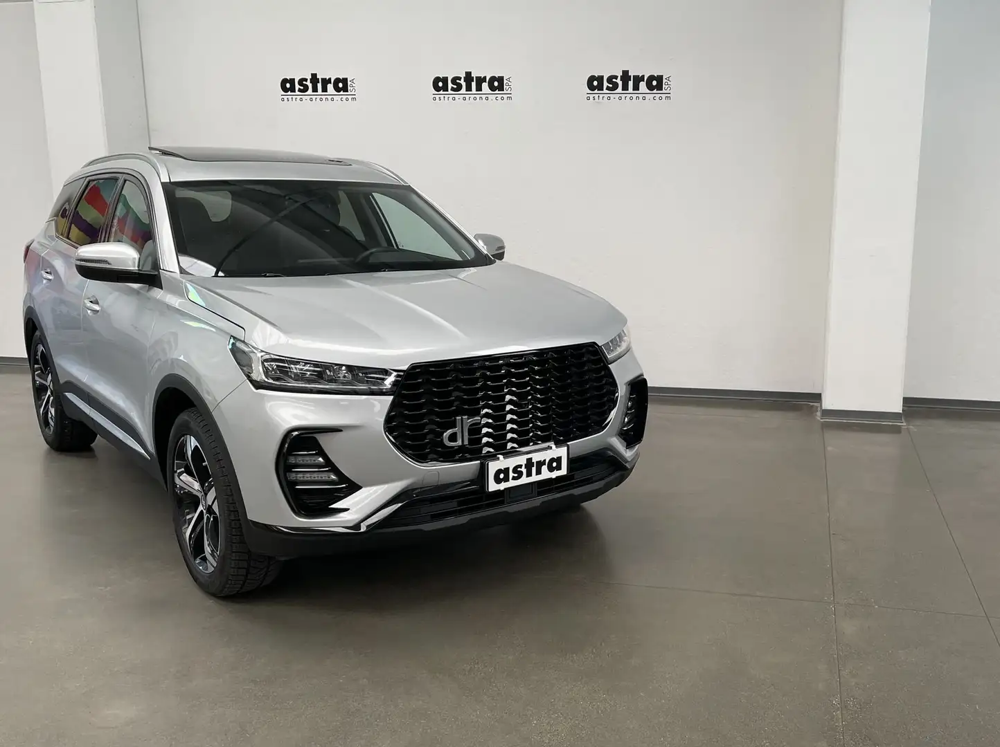 DR Automobiles DR6.0 1.5 Turbo CVT Bi-Fuel GPL Zilver - 1