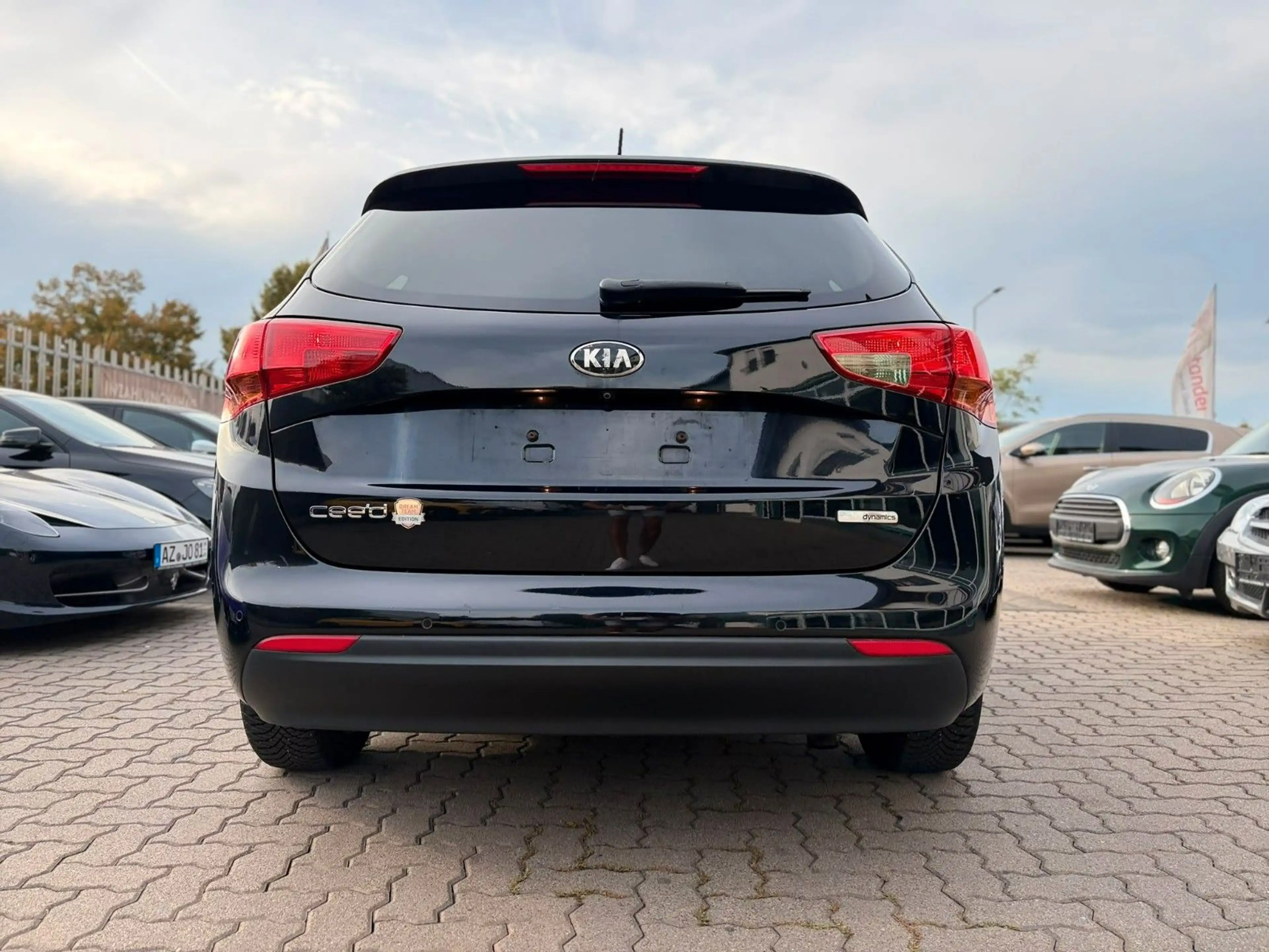 Kia Ceed / cee'd *KAMERA*NAVI*SHZG*TEMPOMAT*EURO6* — photo 5