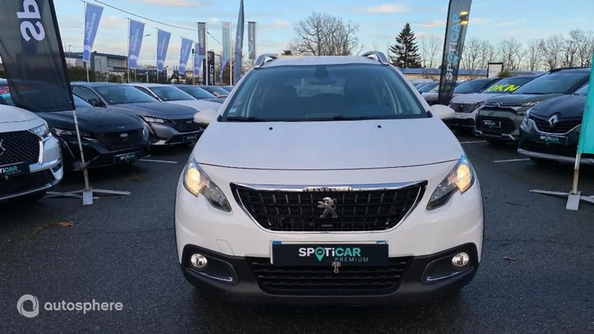 Peugeot 2008 1.2 PureTech 110ch E6.c Signature S\u0026S - 2