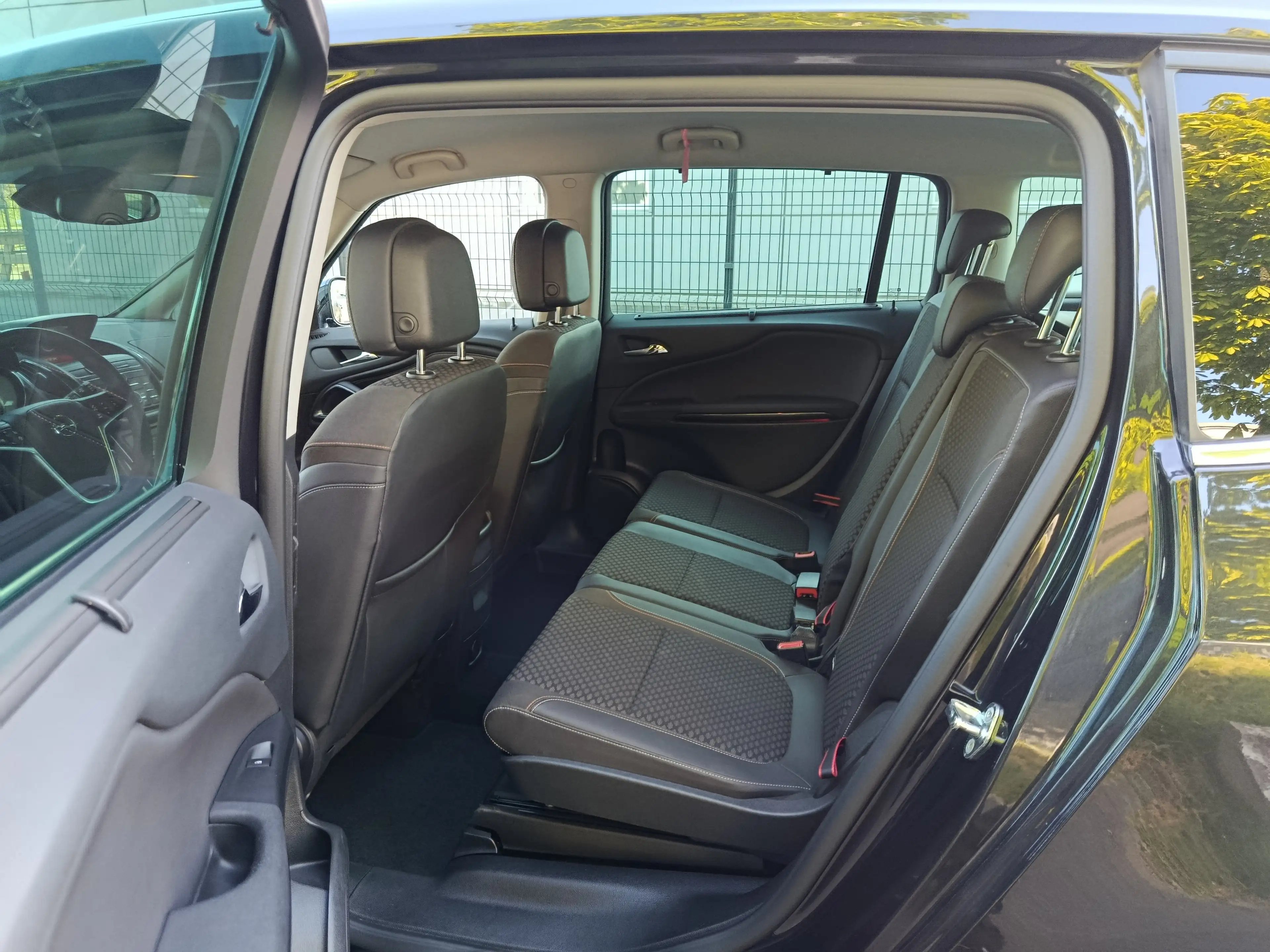 Opel Zafira Tourer Zafira 1.6 Turbo ecoFLEX Enjoy Start/Stop — photo 10