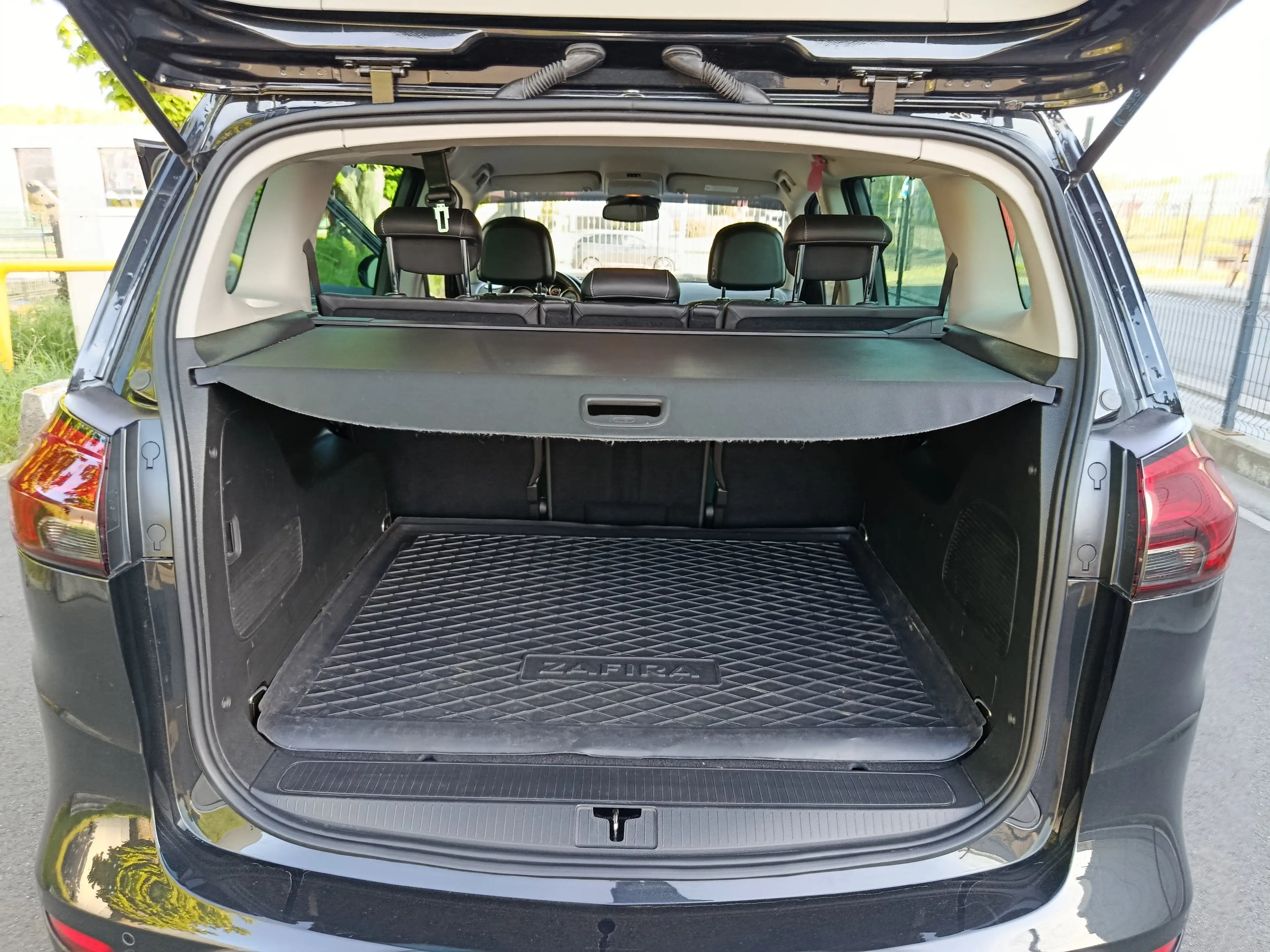 Opel Zafira Tourer Zafira 1.6 Turbo ecoFLEX Enjoy Start/Stop — photo 11
