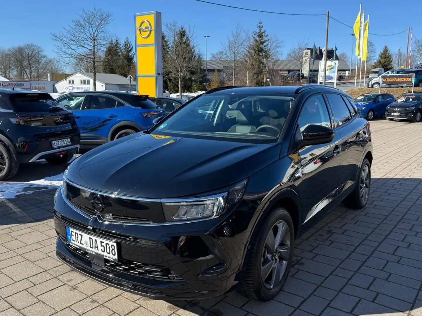 Opel Grandland X Grandland 1.2 96 kW 130 PS  Navi, LED, DAB, BT Schwarz - 1