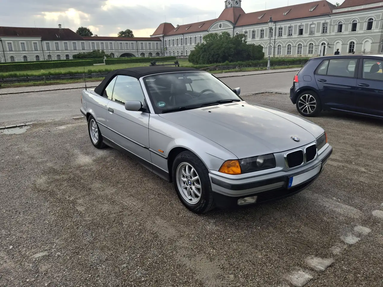 BMW 318i, foto 2