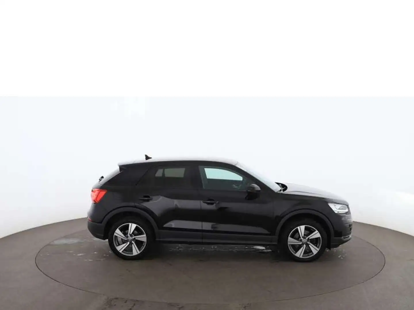 Audi Q2 35 TDI quattro Aut LED NAVI LEDER SITZHZG TEMP Schwarz - 2