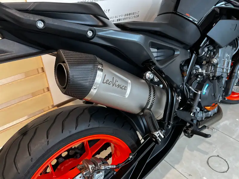 KTM 790 Duke - foto 5