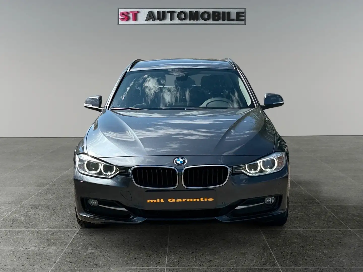 BMW 320 Baureihe 3 Touring 320 d -Automatik-Navi-PDC Grau - 2