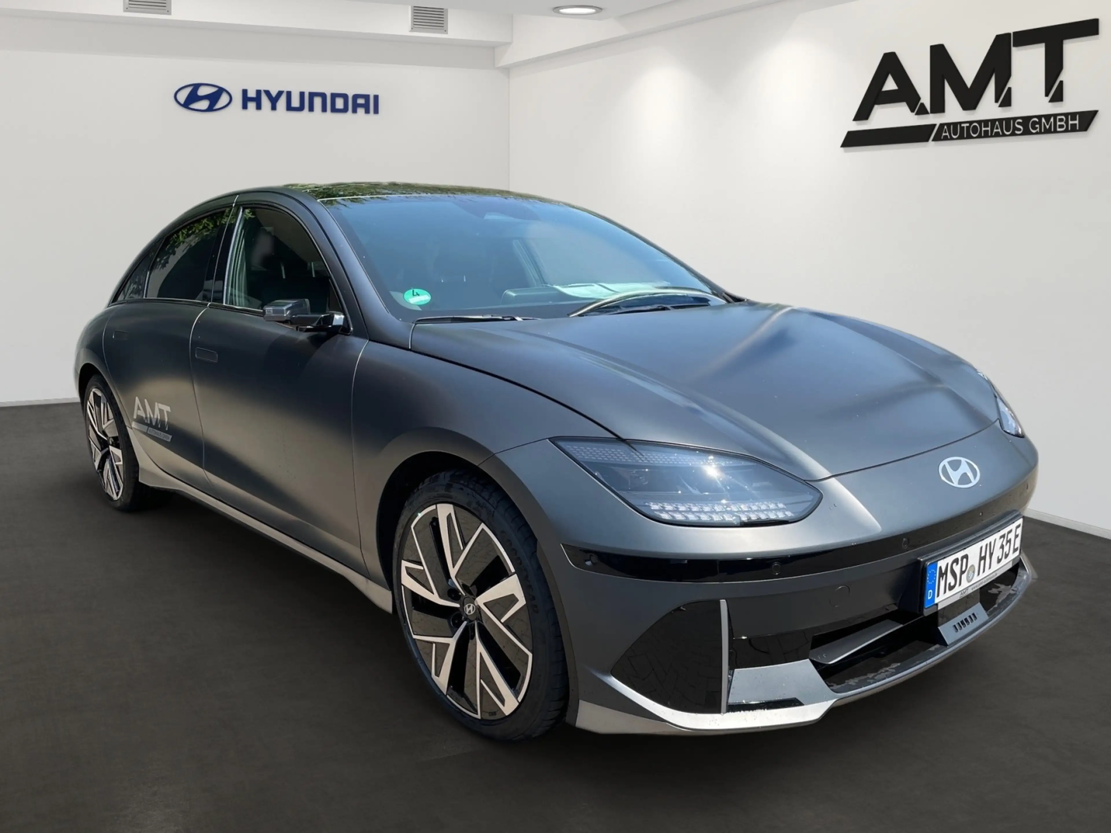 Hyundai IONIQ 6 IONIQ 6 Uniq-Paket Elektro Navi/SHD/Autom Autom. — photo 2