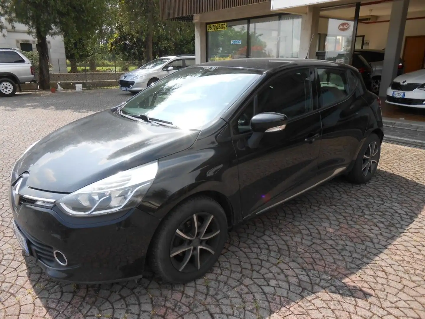 Renault Clio 1.2 75CV GPL 5 porte Live Negro - 1
