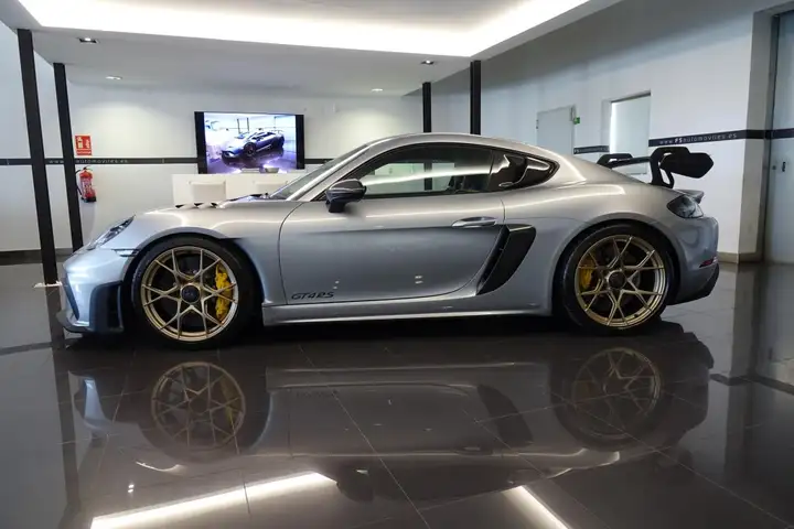 Porsche 918 2024, foto 44